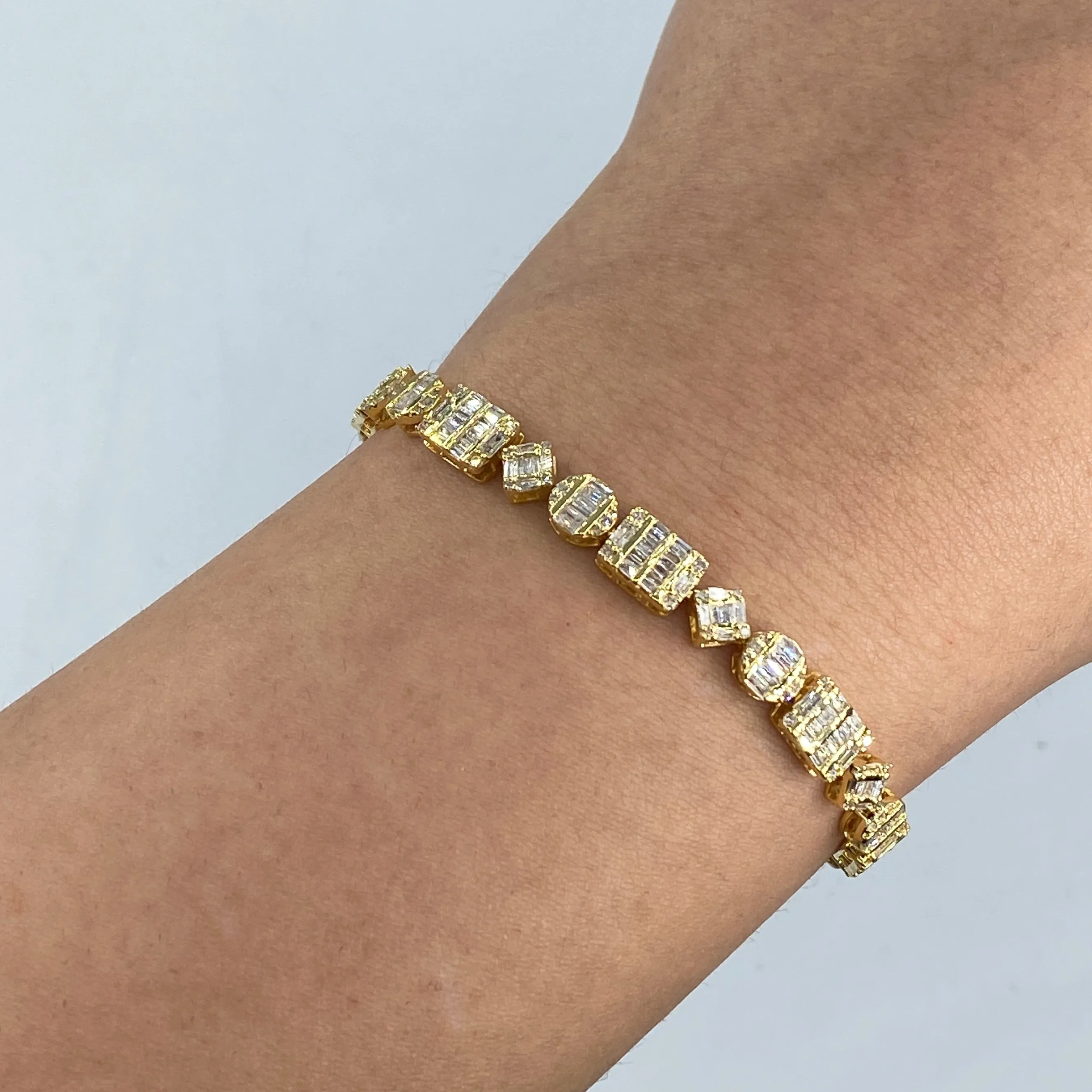 10K 6MM Diamond Baguette Geometric Link Bracelet 8"