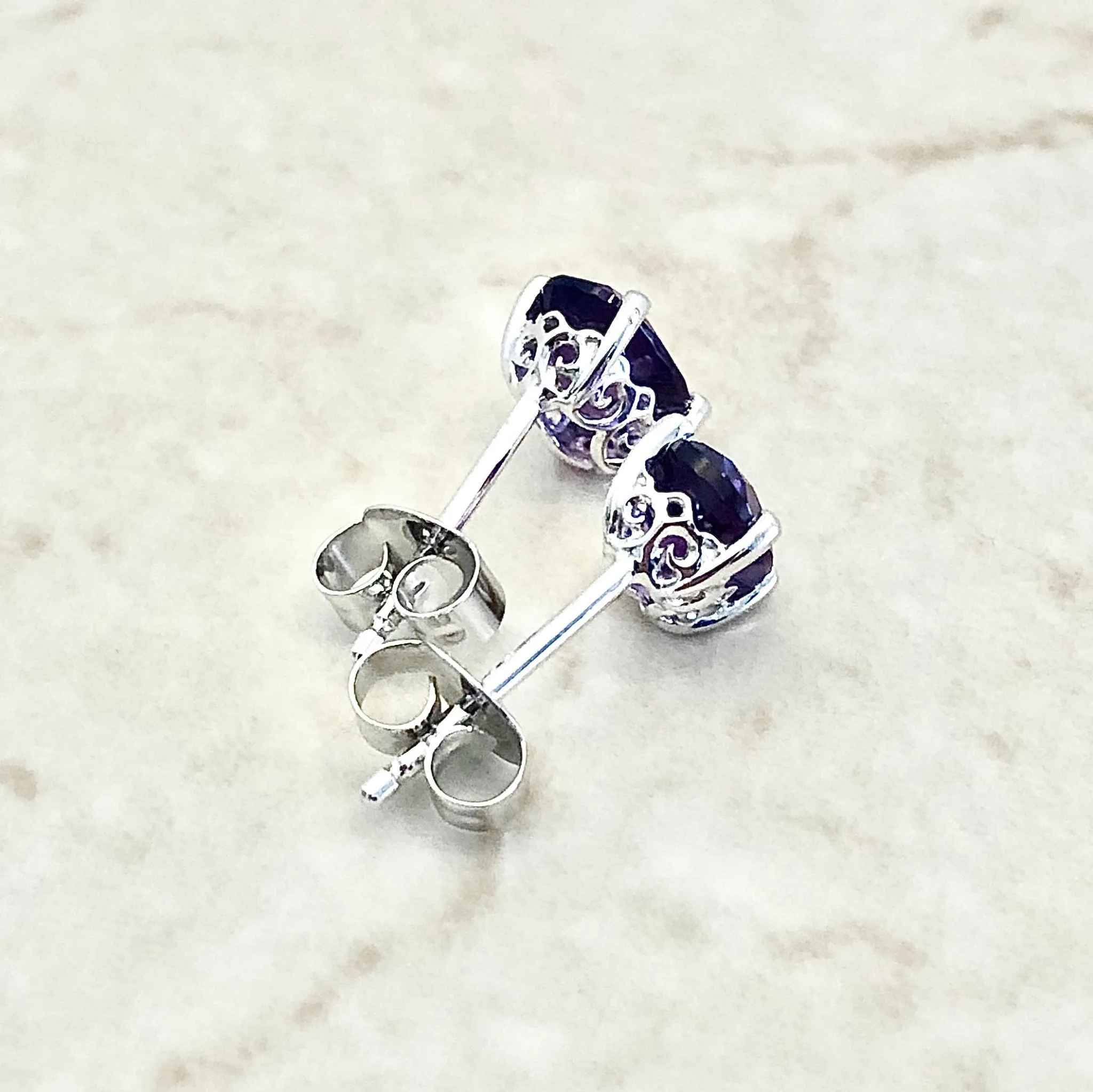 14 Karat White Gold February Birthstone Oval Amethyst Stud Earrings