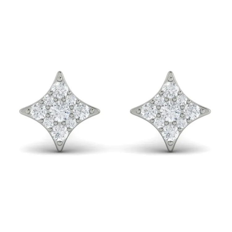 14 KT White Gold Diamond Cluster Star Stud Earrings