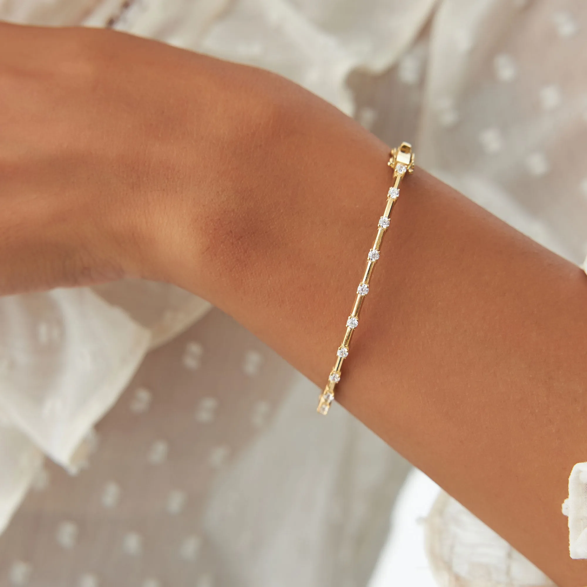 14k 0.50 ctw Diamond Bar Bangle Bracelet