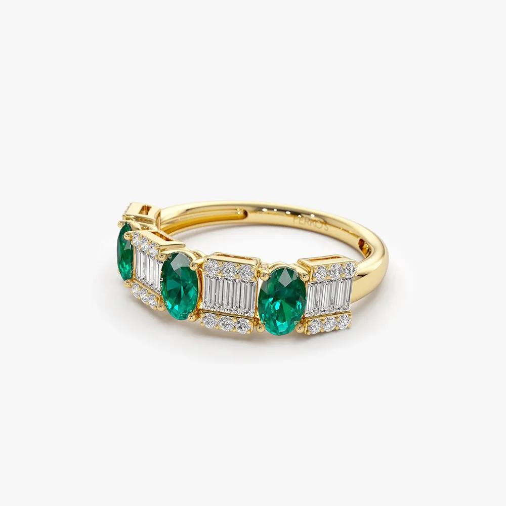14K Baguette & Round Diamond with Genuine Emerald Ring