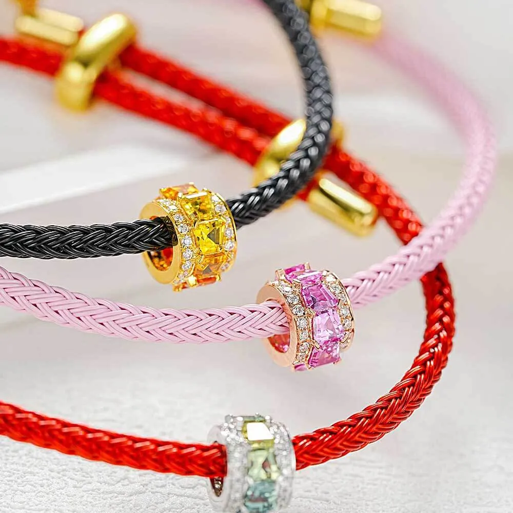 14k Gold Wheel Tricolor Sapphire Bracelet