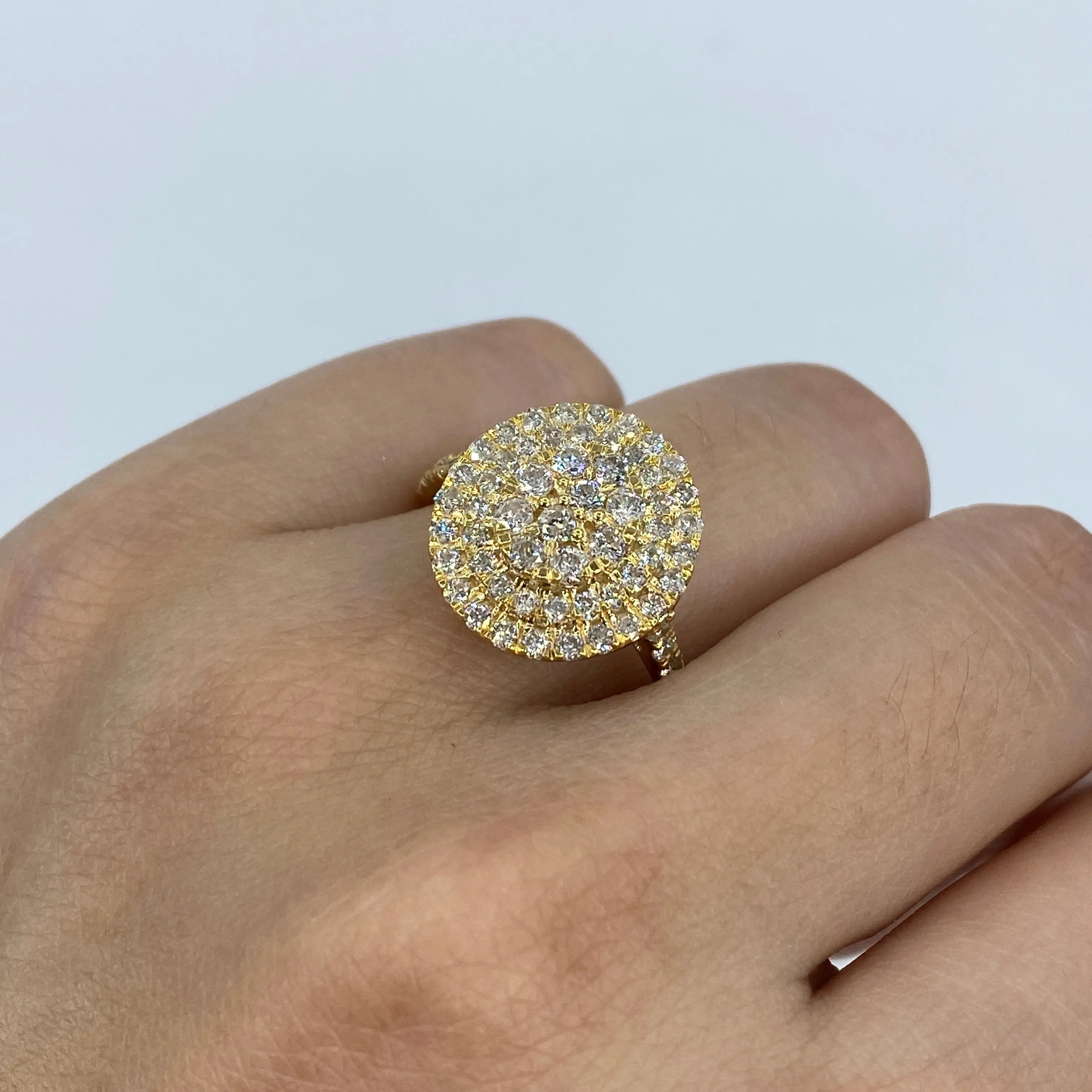 14K Jumbo Cake Circle Diamond Engagement Ring
