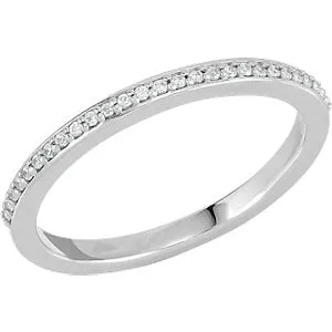 14K White .07 CTW Diamond Band