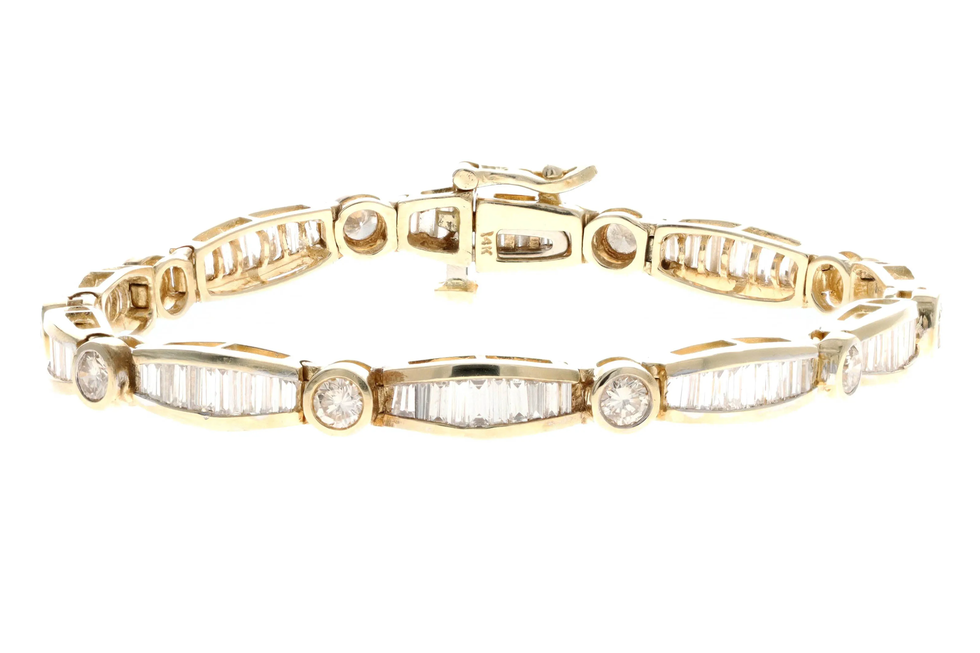 14K Yellow Gold 5.5 Carat Total Weight Diamond Baguette Bracelet