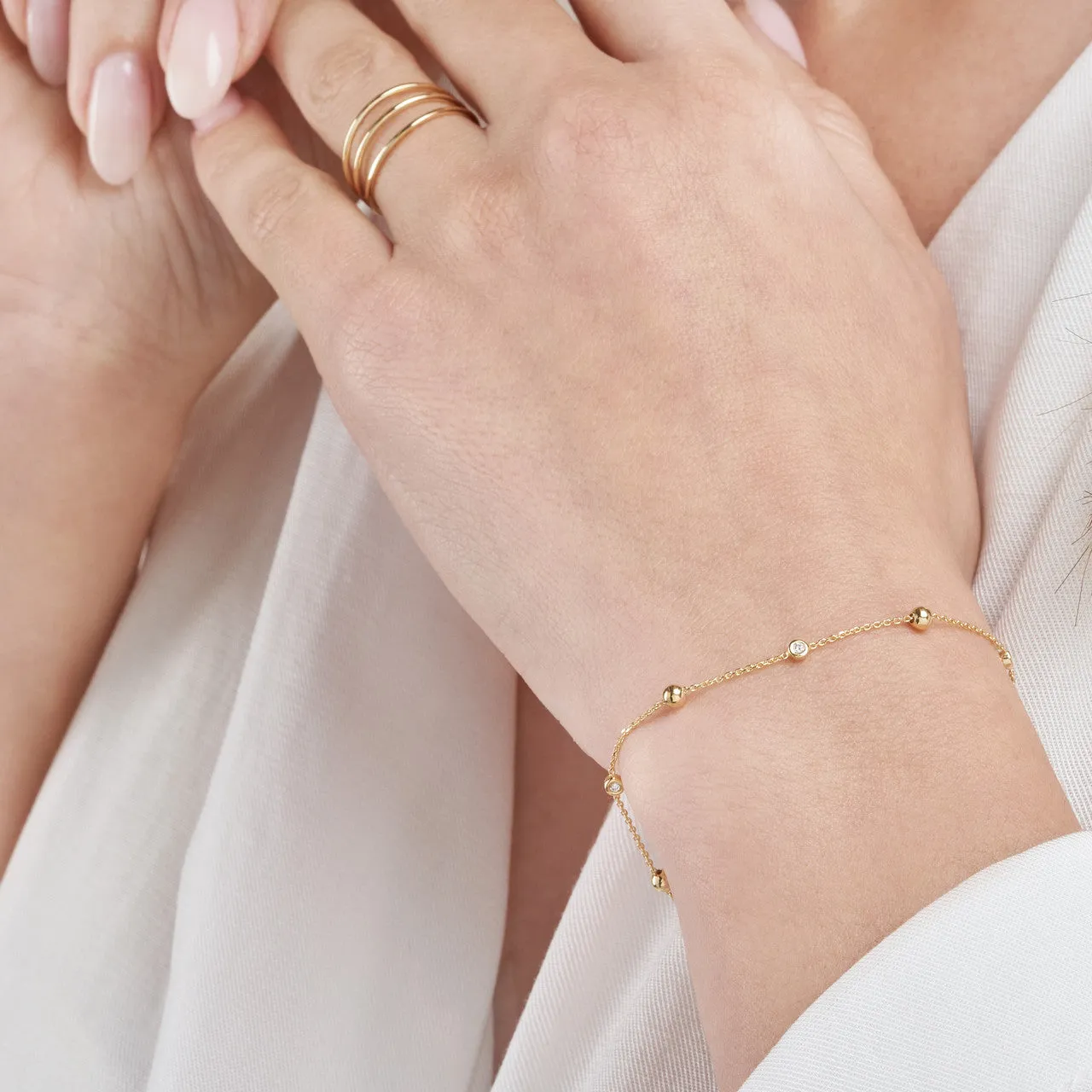 14K Yellow Gold Alternating Bezel Diamond & Bead Bracelet