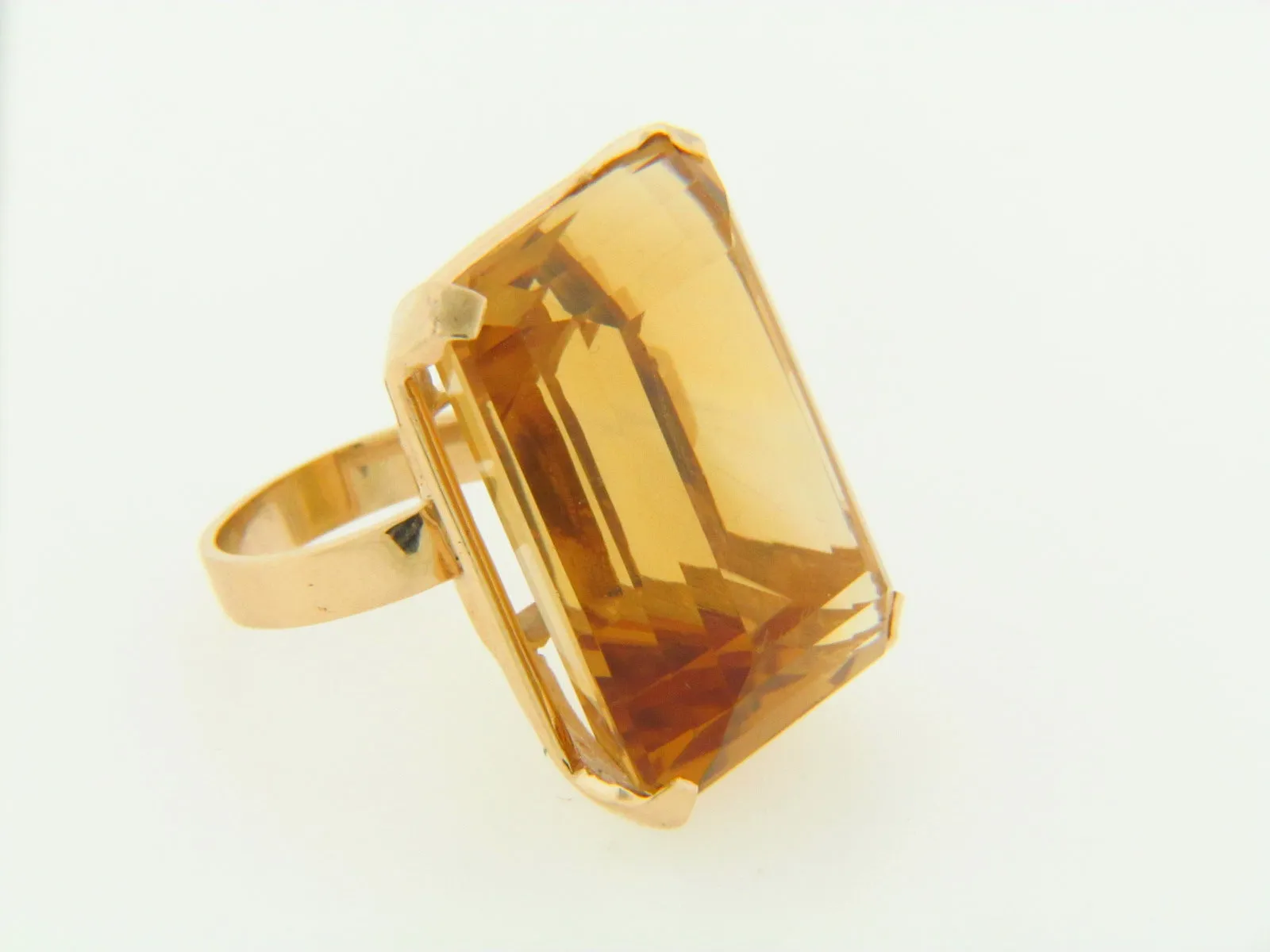 14K YELLOW GOLD CITRINE RING