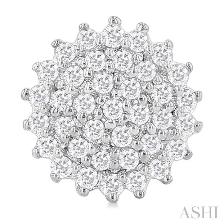 1/5 ctw Petite Round Shape Round Cut Diamond Cluster Fashion Stud Earring in 10K White Gold