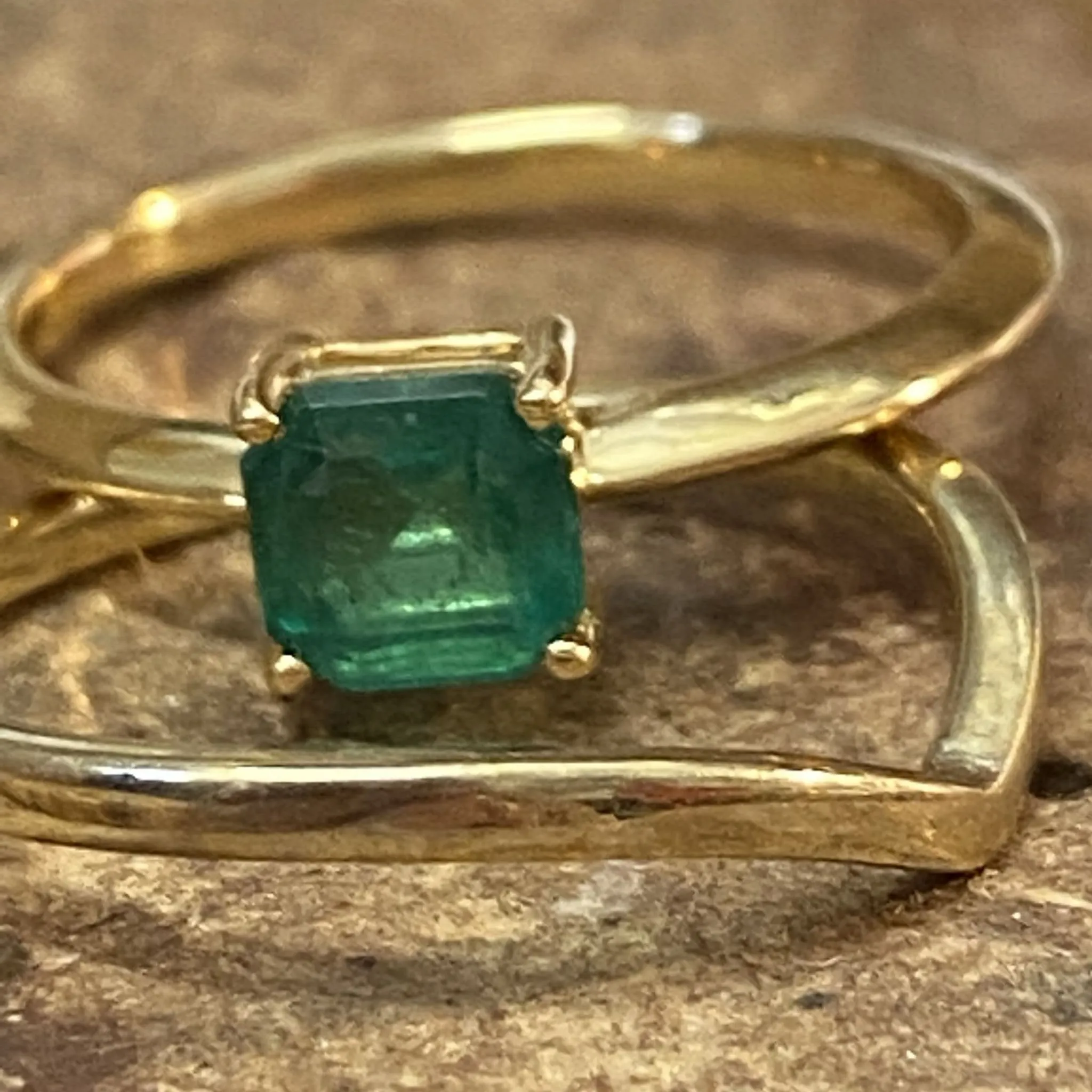 18ct Yellow Gold And Square Octogen Emerald Dress Ring