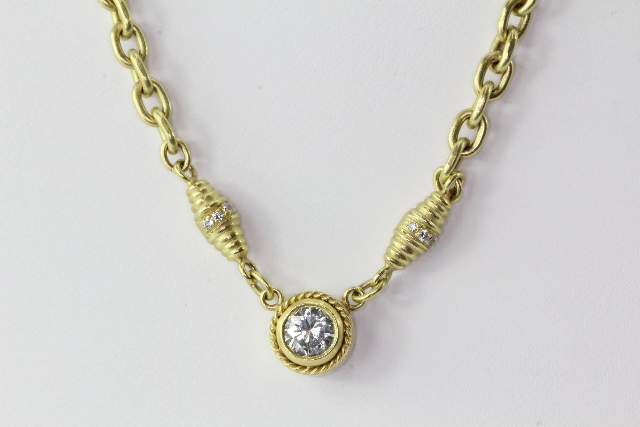 18K Satin Finished Gold 1 Carat Diamond Solitare Necklace