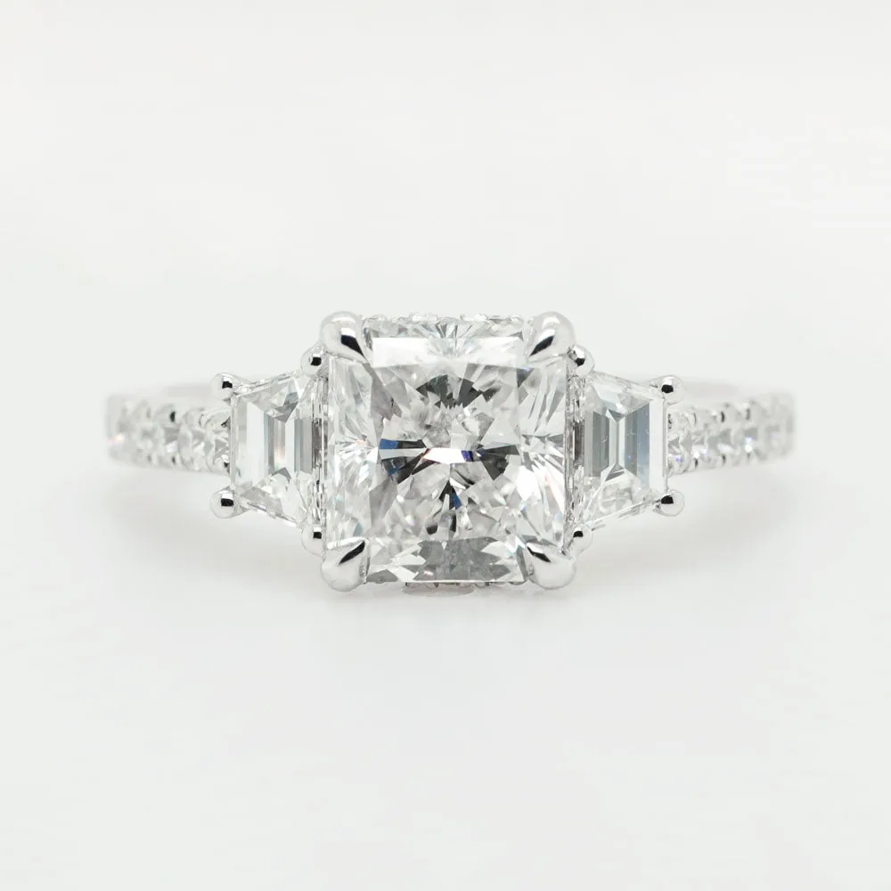 1.91 Carat Diamond Classic Engagement Ring in Platinum