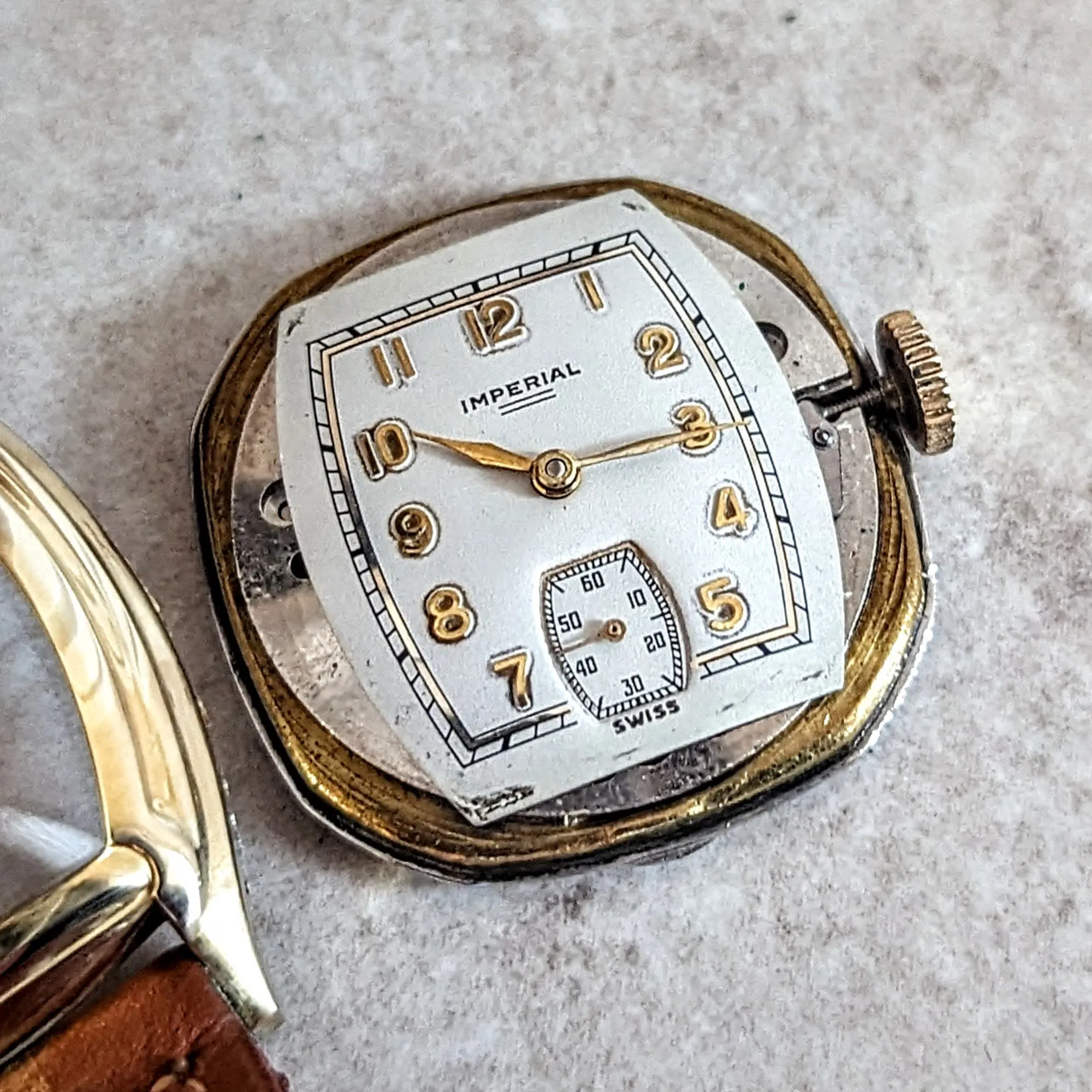 1941 IMPERIAL Watch Model 144 Cal. 1046 17 Jewels Vintage Wristwatch NOS!