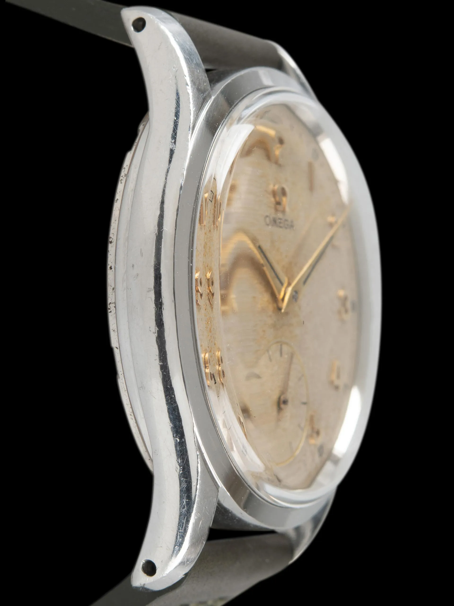 1952 Omega Dress Watch (Ref. 2639-14) "Cal. 266"