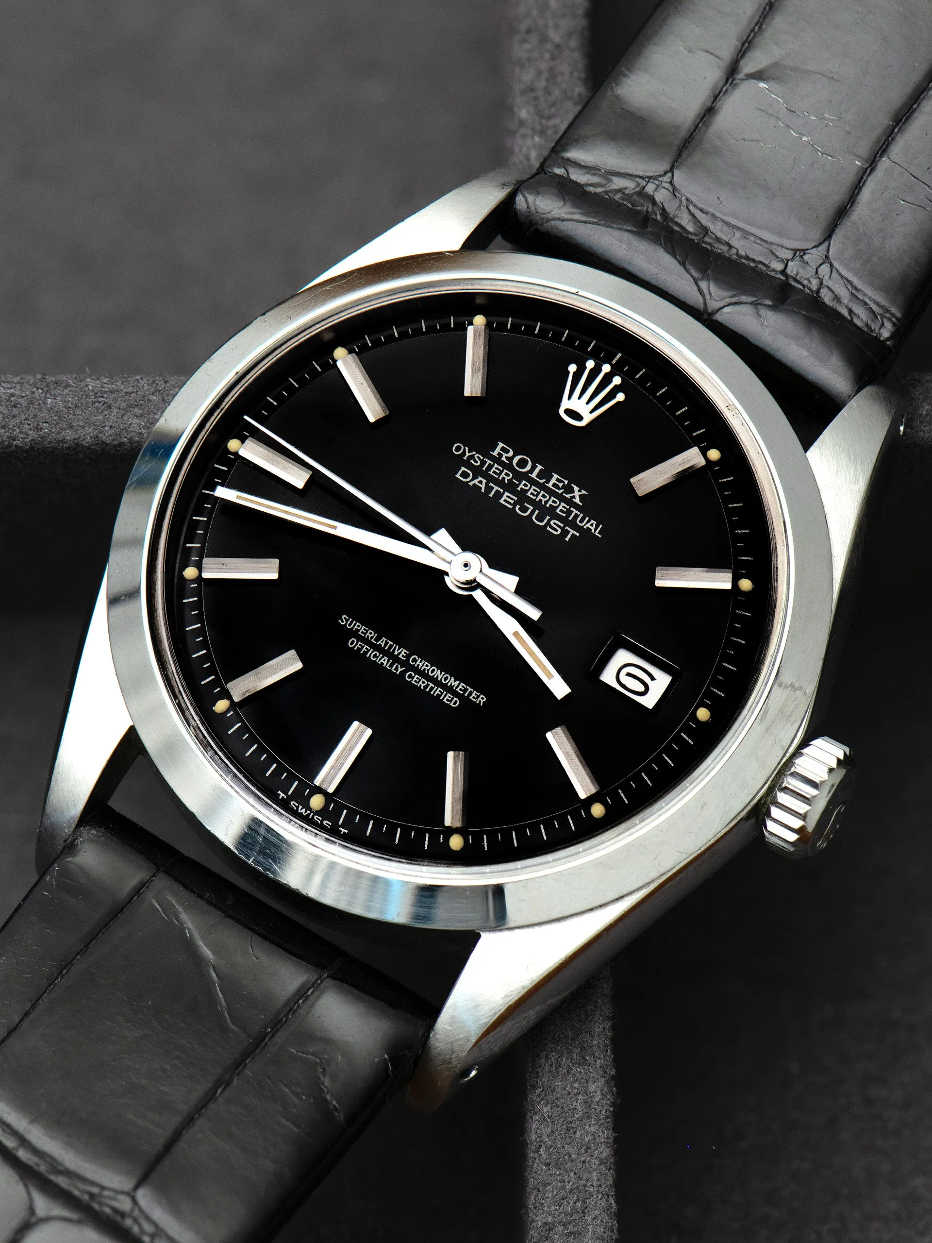 1971 Rolex Datejust (Ref. 1600) Glossy Black Dial W/ Silver Print