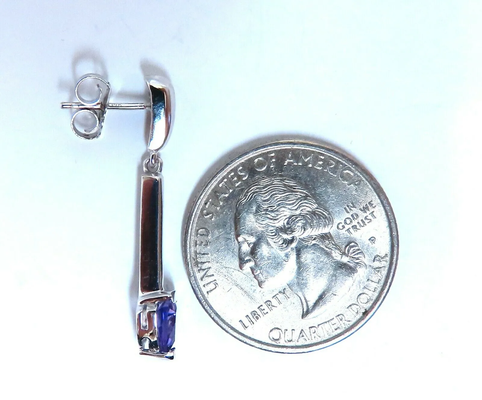 2ct Amethyst earrings 14kt