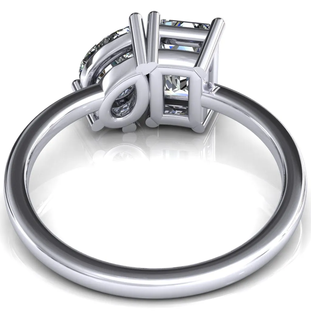7x5mm Emerald & 7x5mm Pear Two-Stone Center Toi Et Moi Ring