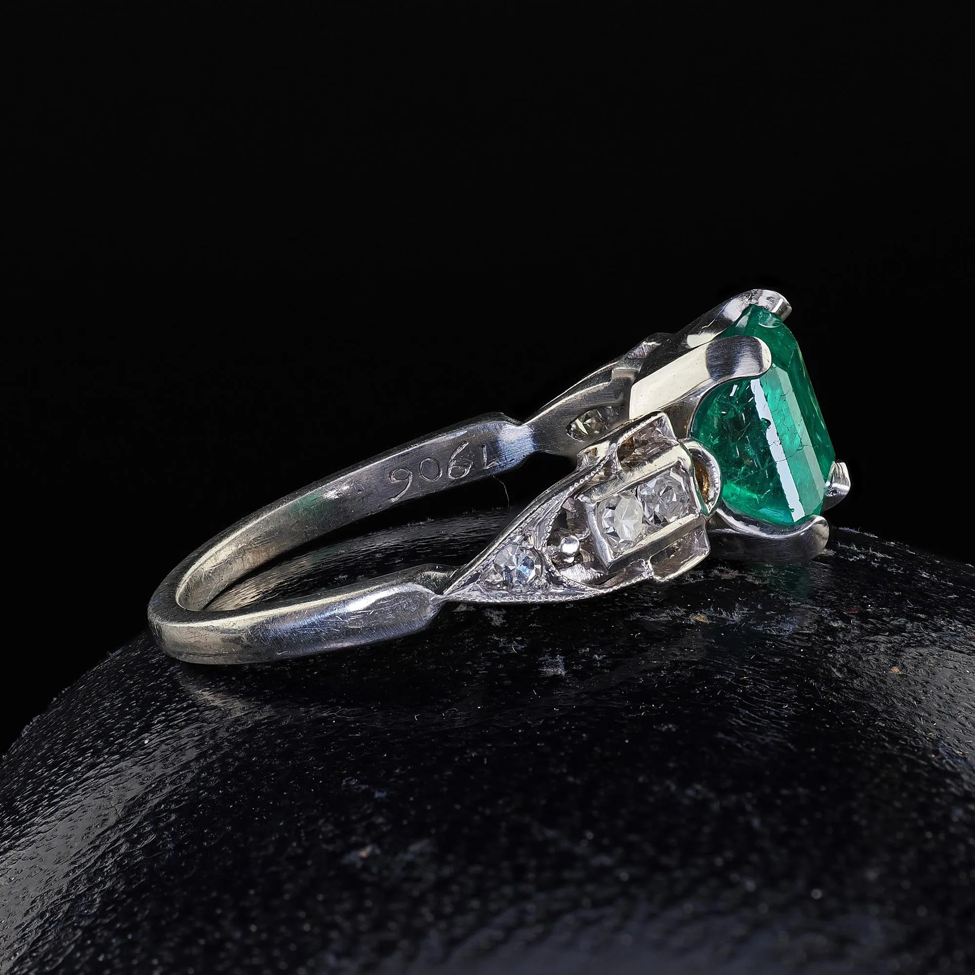 Antique Art Deco Platinum Colombian Emerald and Diamond Engagement Ring - GIA