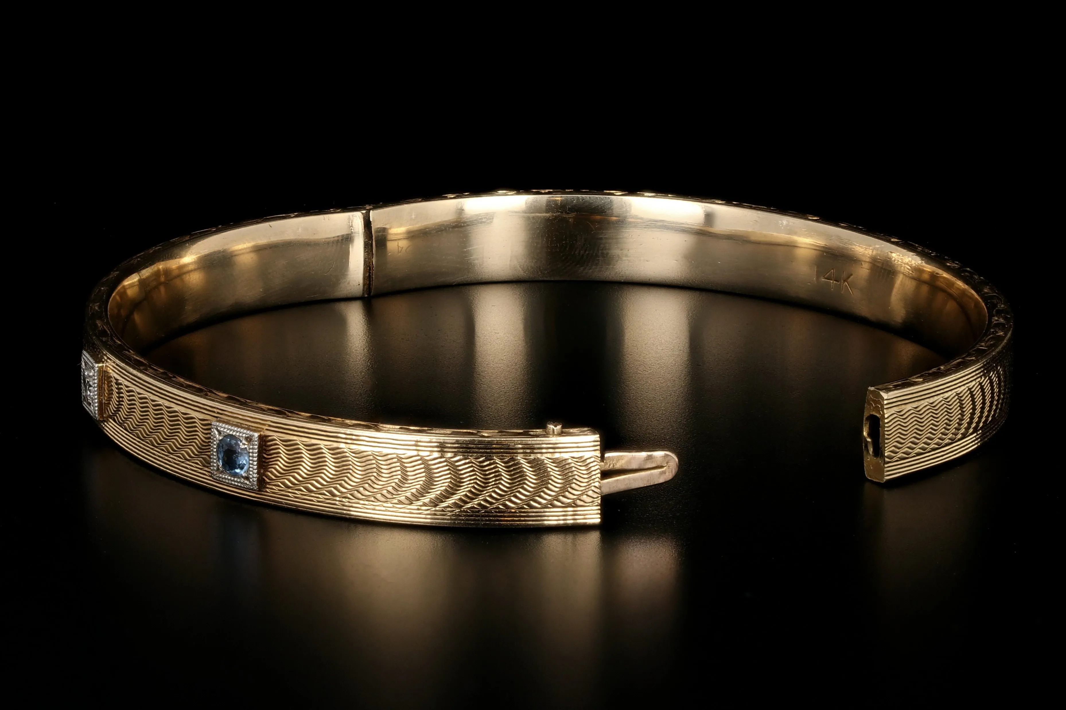 Art Deco 14K Yellow Gold Sapphire & Diamond Bangle Bracelet