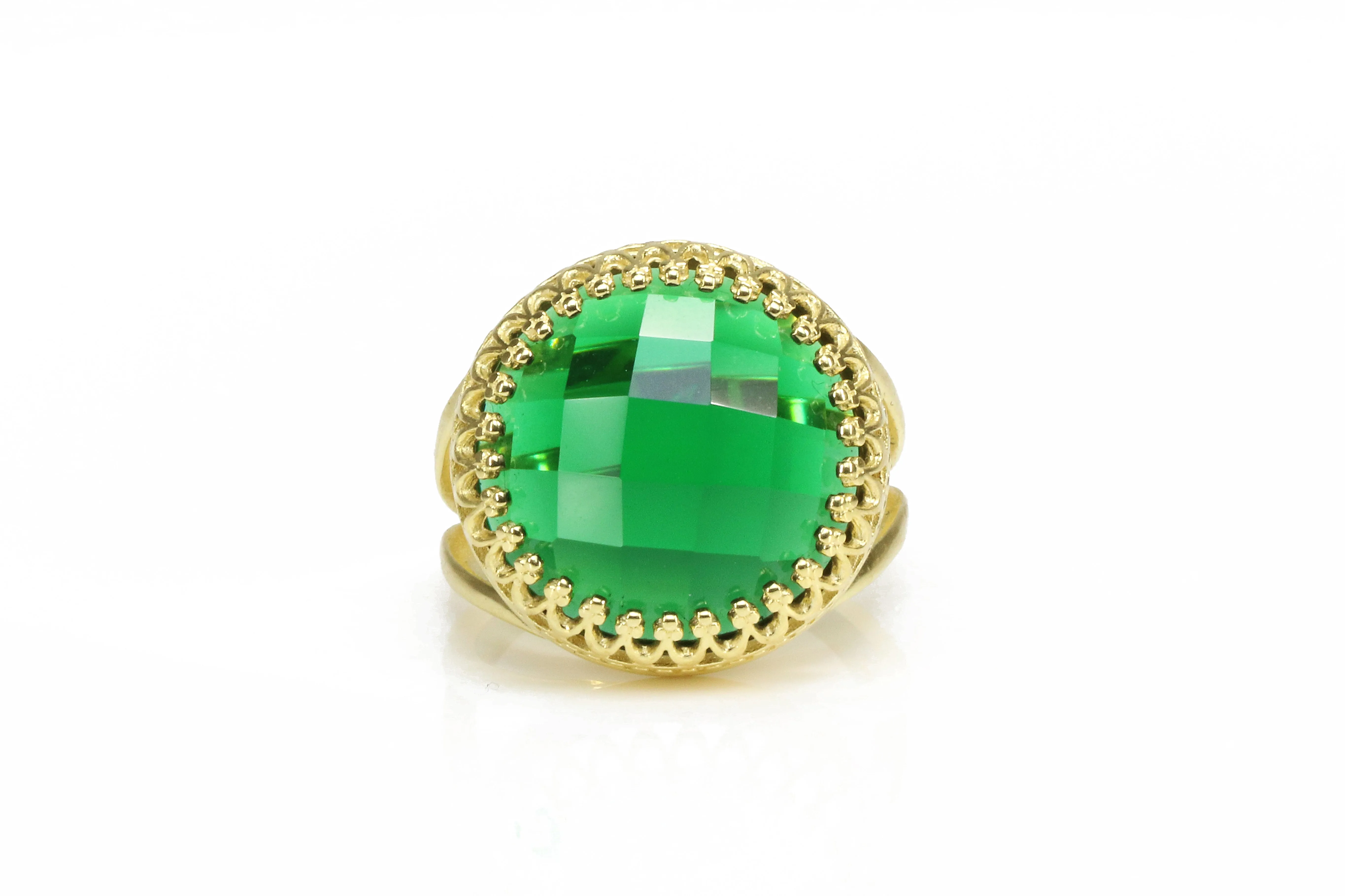 Artisan Emerald Gemstone in 14k Gold Rings for Women