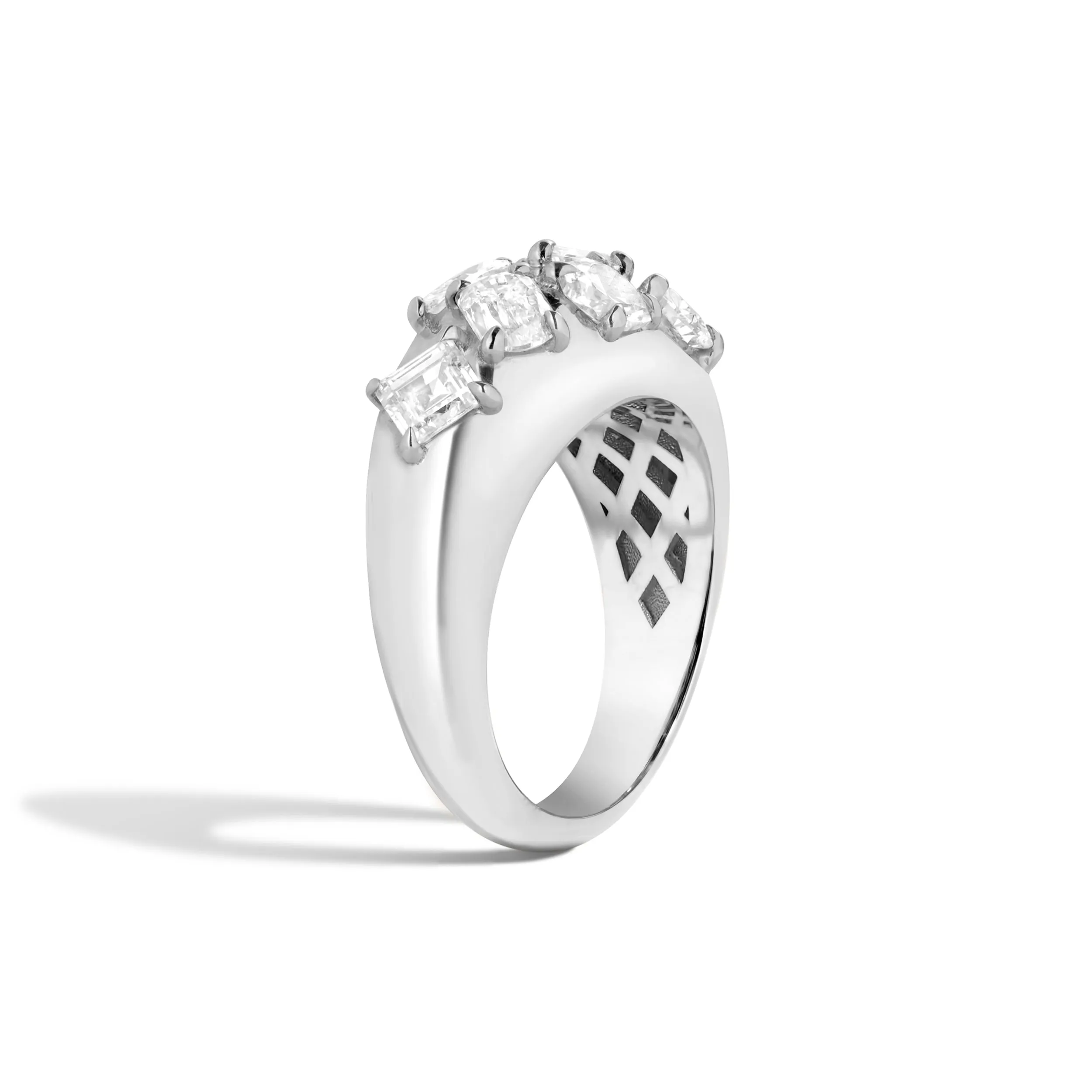 Azadi Bombe Cluster Ring
