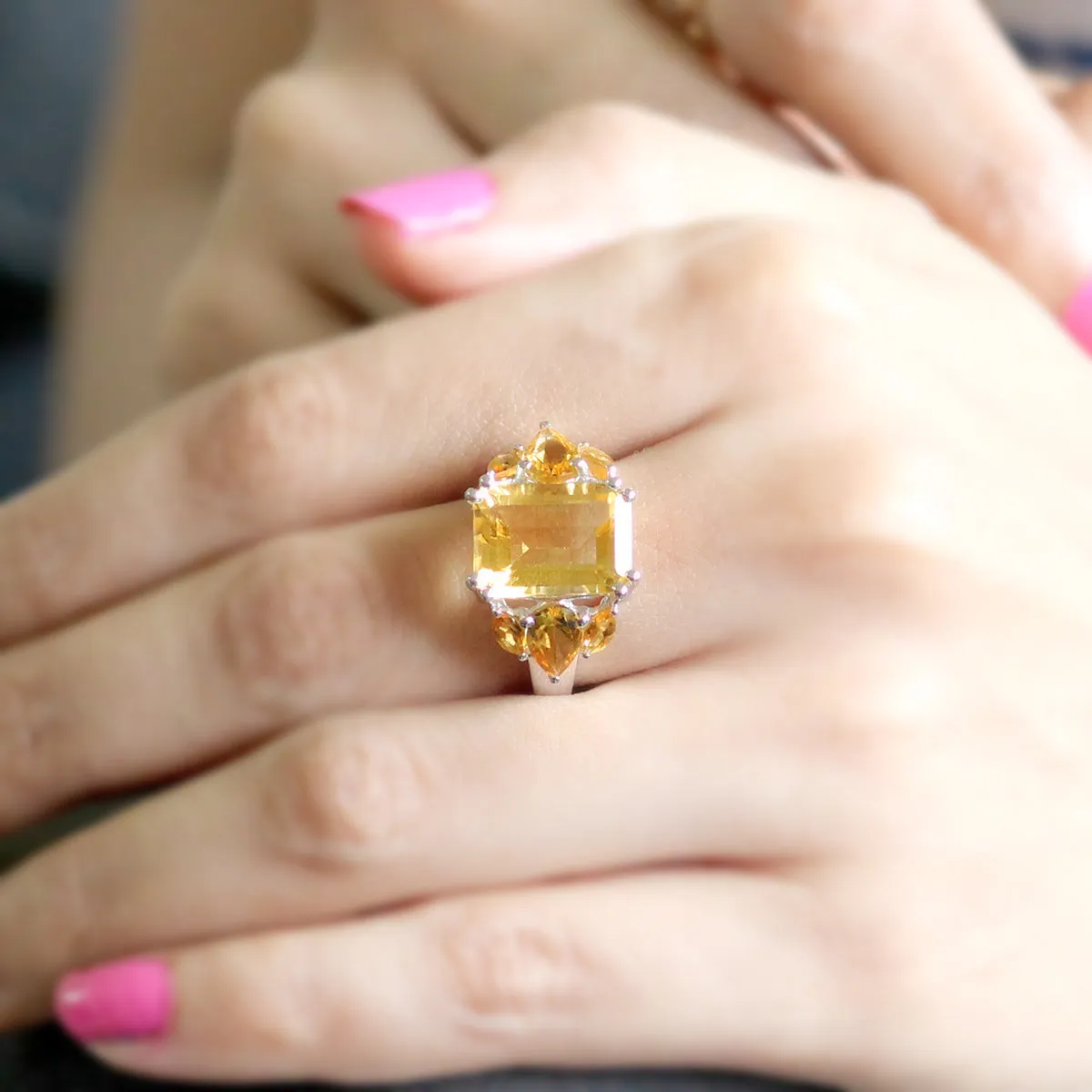 Beautiful Emerald Pear Shape Citrine Statement Rings