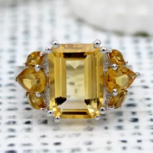 Beautiful Emerald Pear Shape Citrine Statement Rings