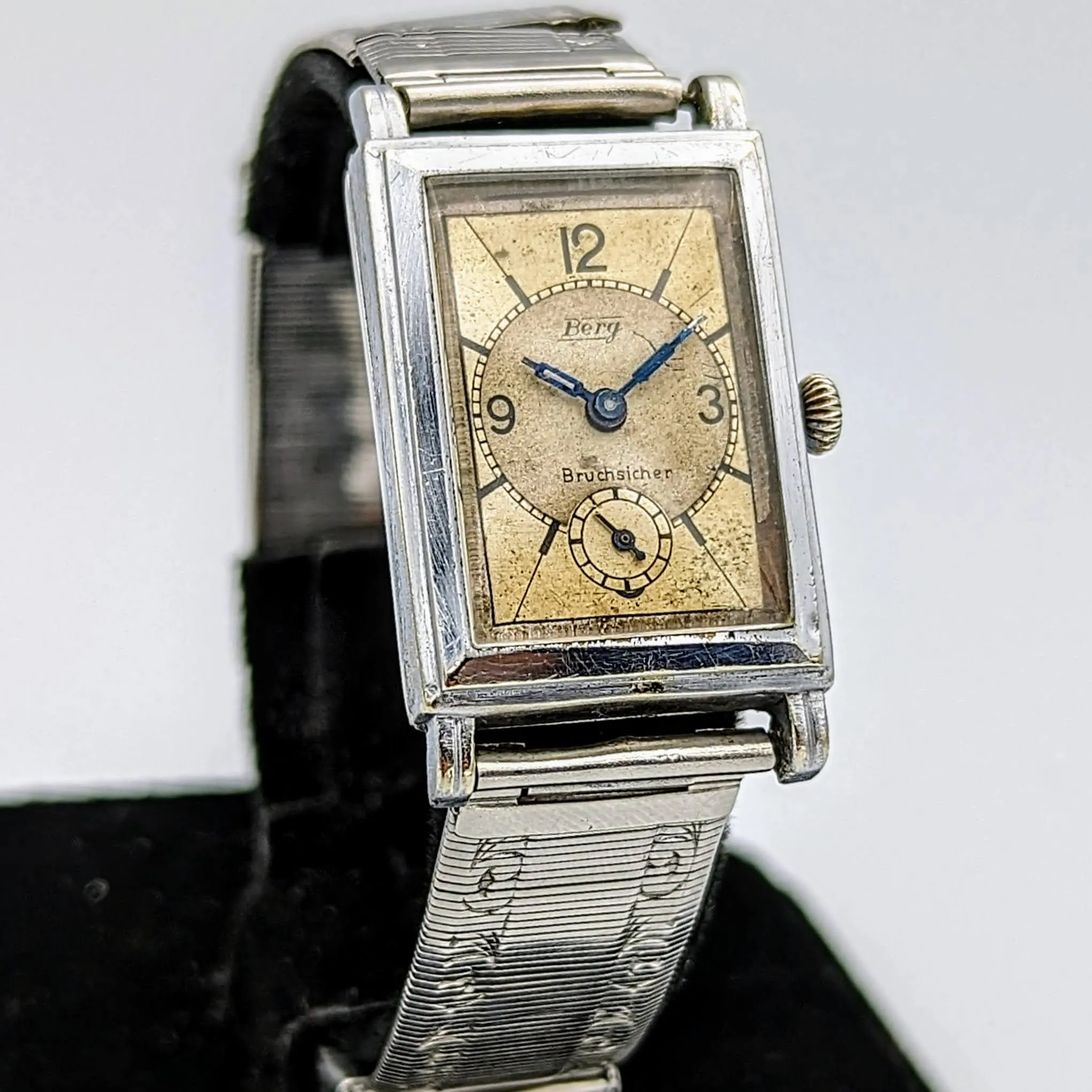 Berg Bruchsicher Wristwatch Late 1930s to Mid 1940s Stainless Steel Watch