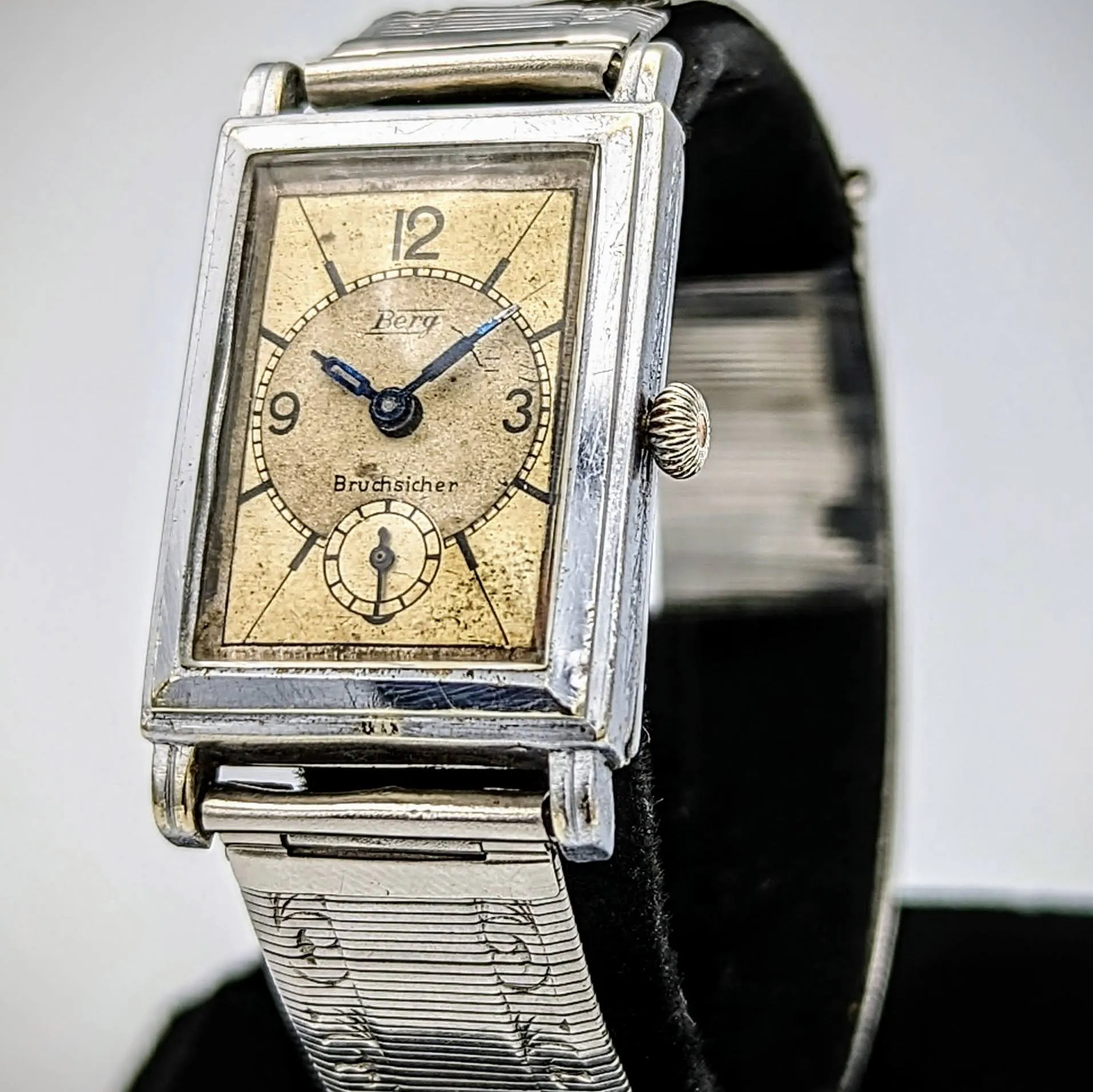 Berg Bruchsicher Wristwatch Late 1930s to Mid 1940s Stainless Steel Watch