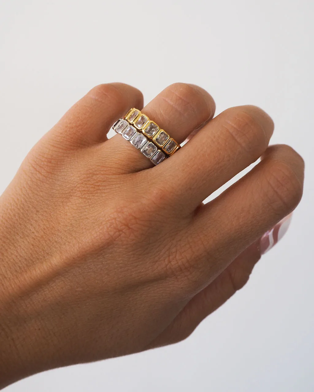 Bezel Emerald Ballier Ring- Clear- Silver