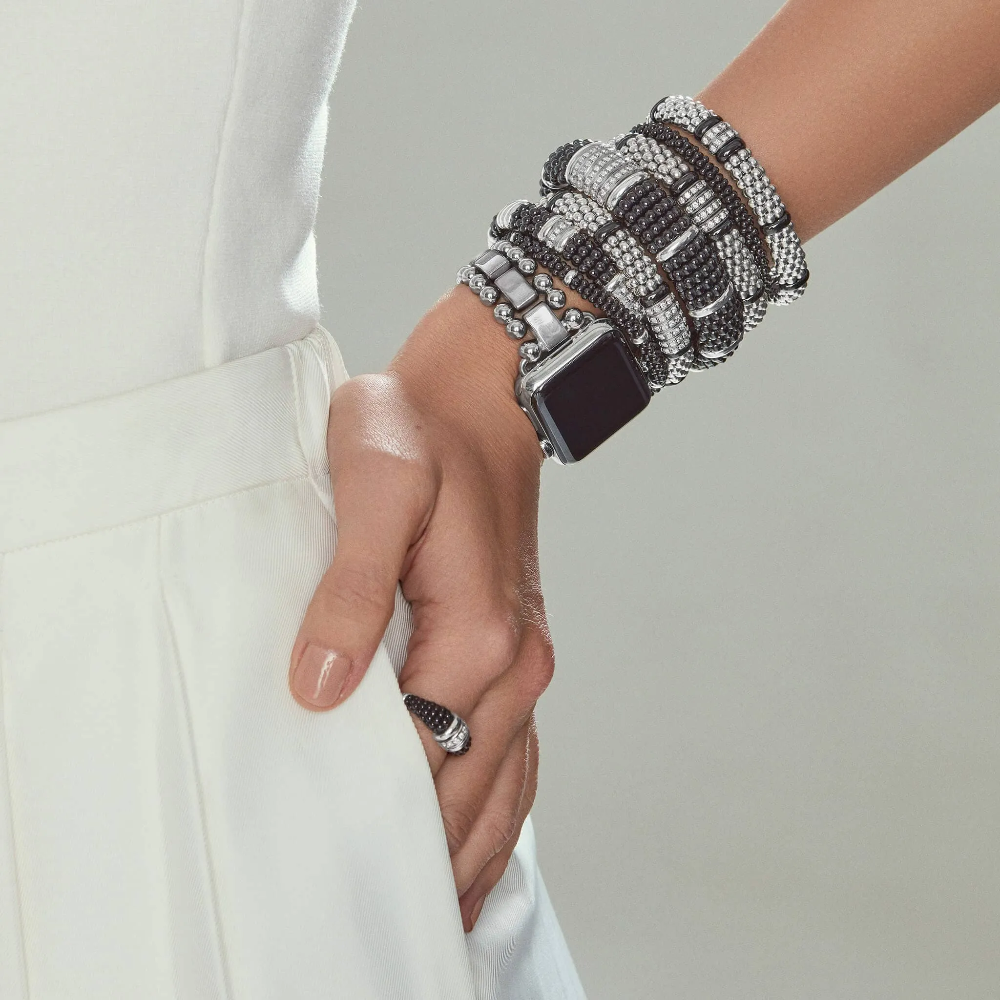 Black Caviar Five Station Ceramic Diamond Bracelet | 9mm
