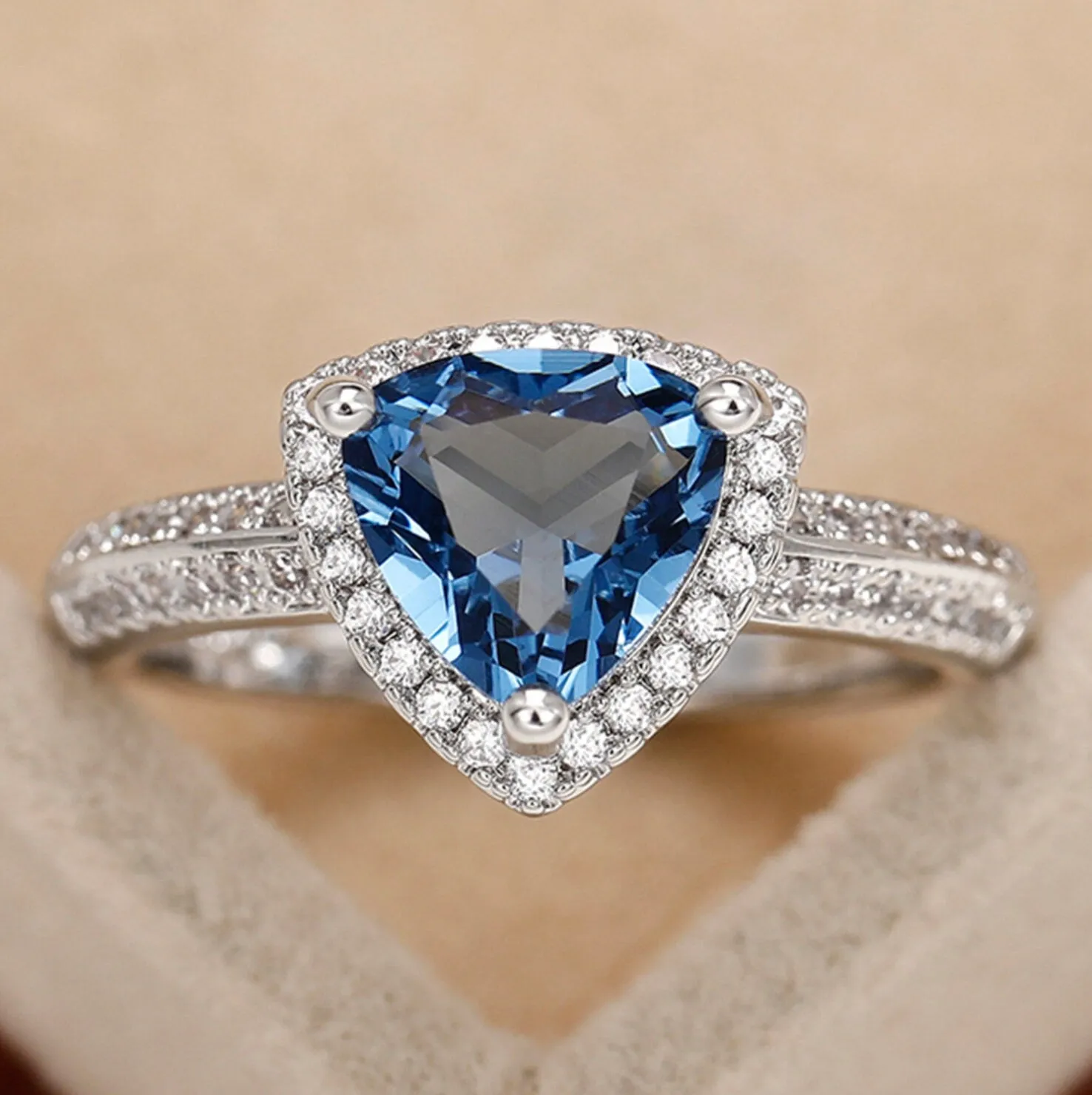 Blue Diamond Engagement Ring | Blue Wedding Ring | Wedding Ring | Blue Wedding Ring | Trilliant engagement ring | Trillion Wedding Ring