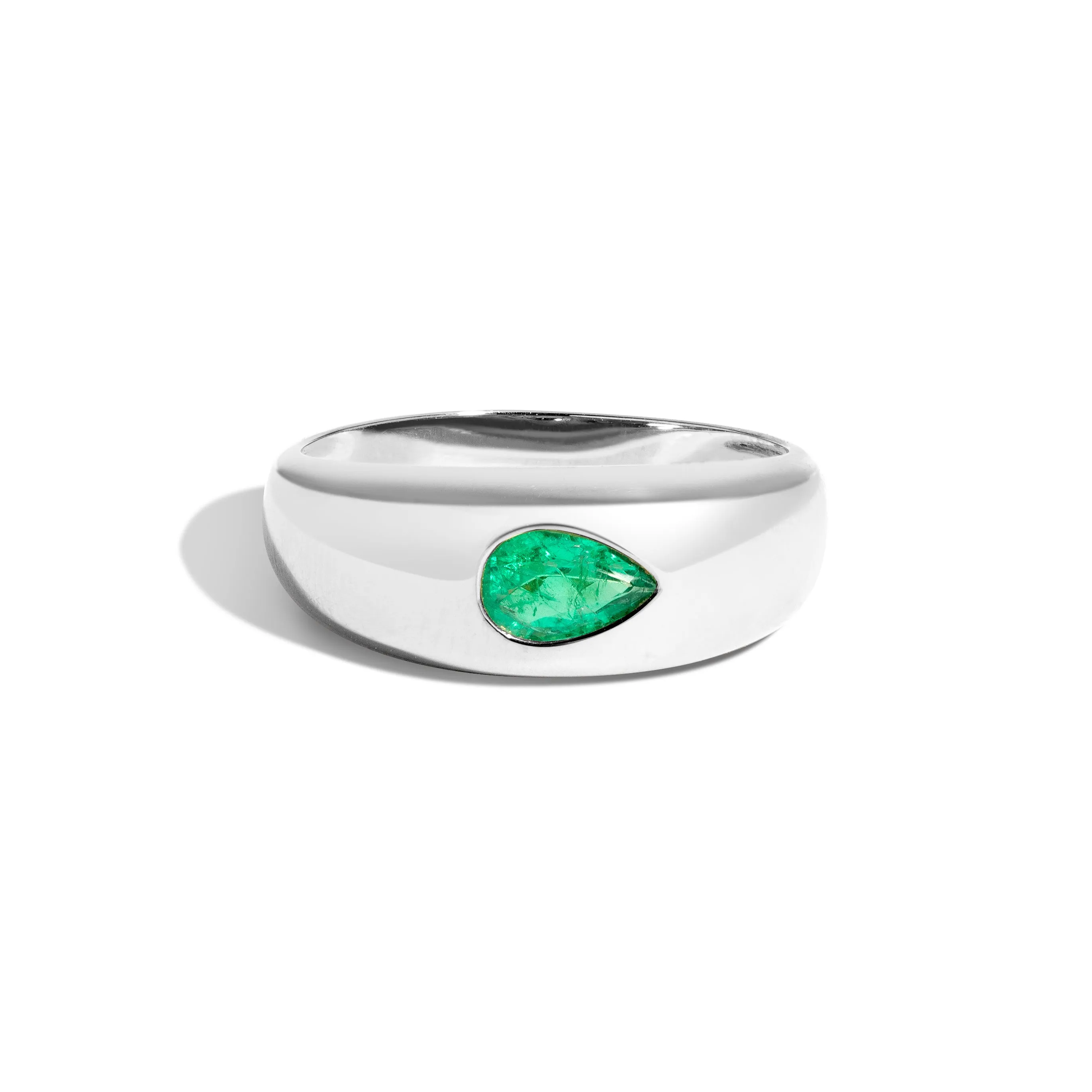 Bombe Ring with Pear Emerald