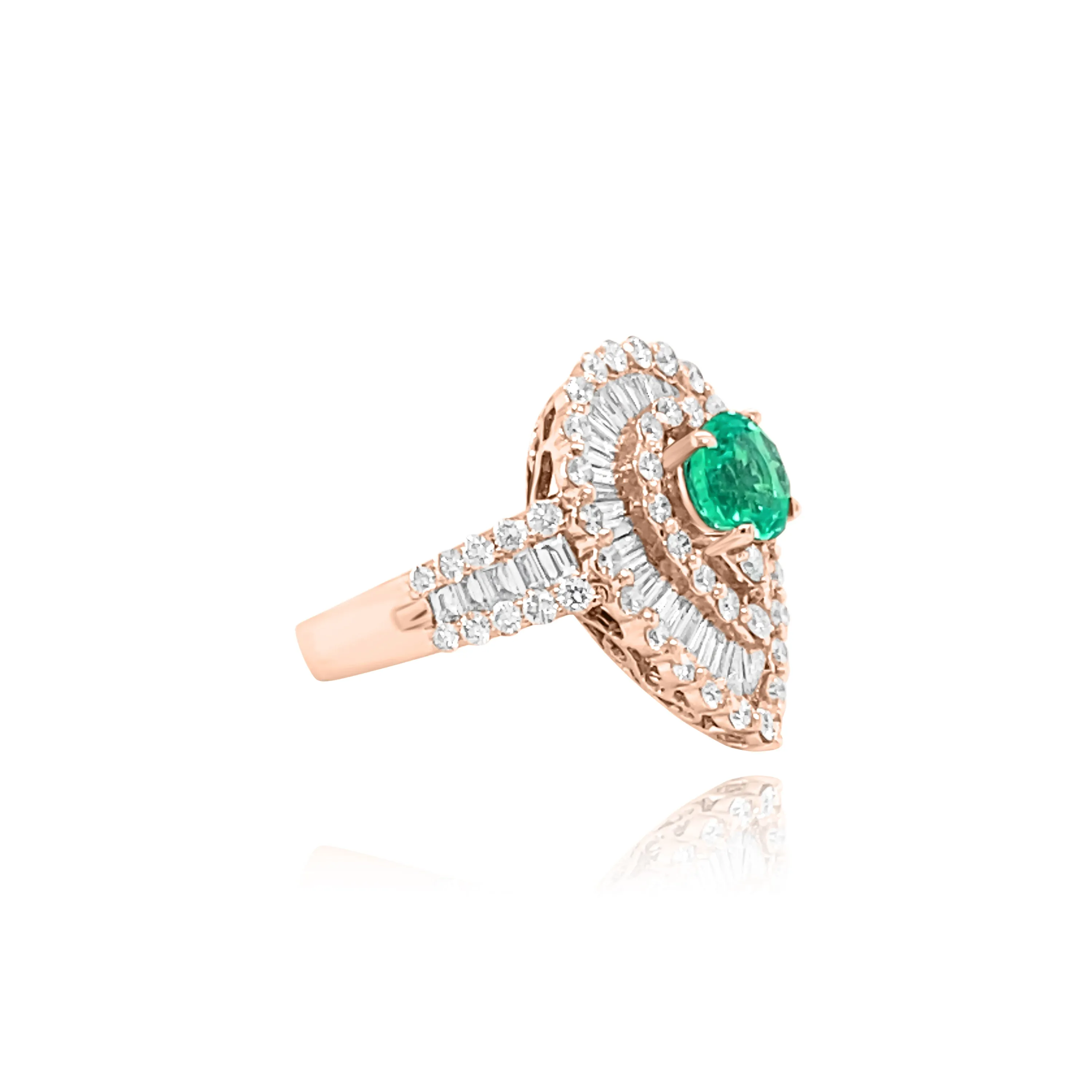 Brilliant cut & Baguette cut Diamonds with Brilliant cut Emerald "Bermuda" Ring