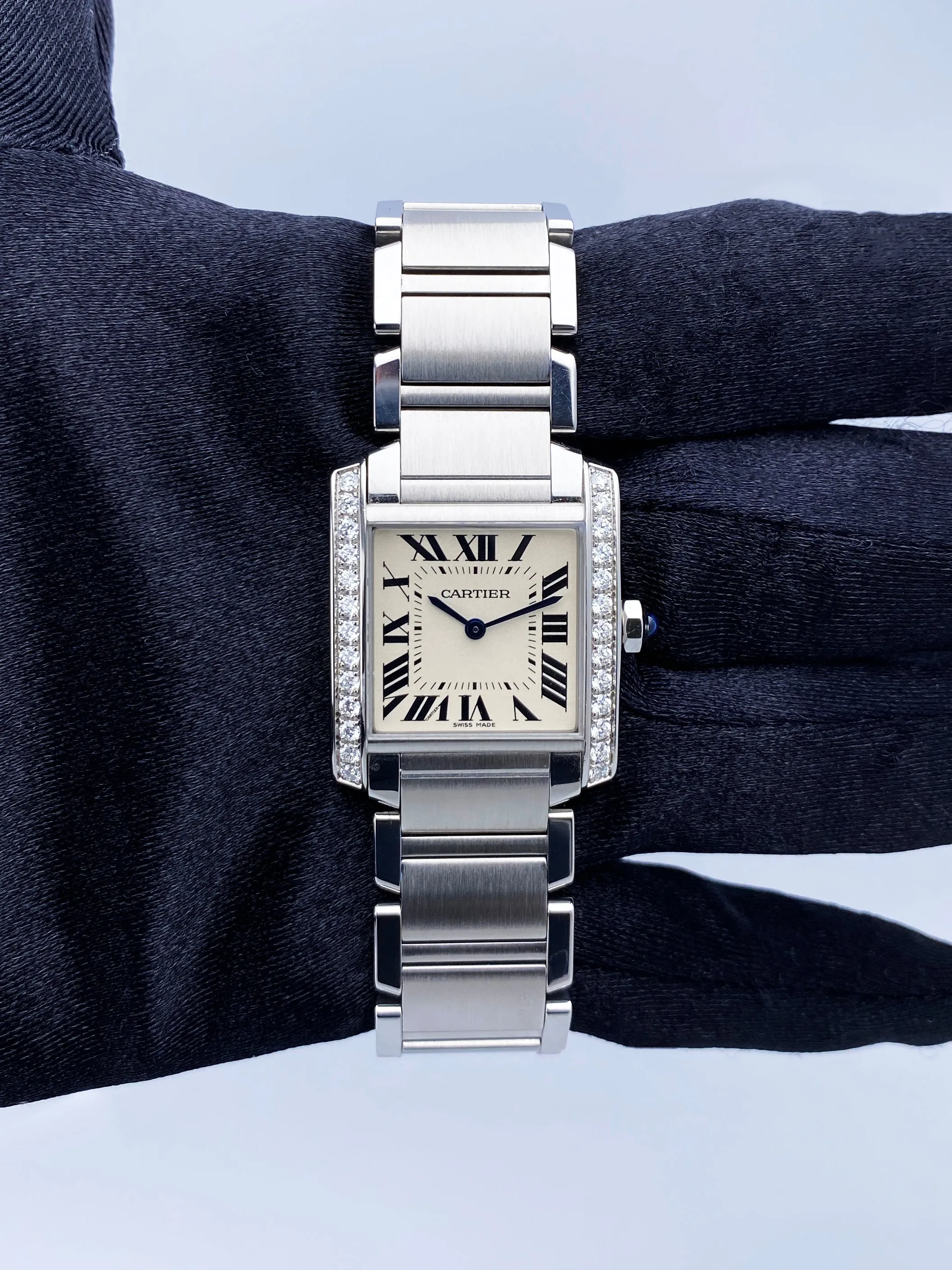 Cartier Tank Francaise W4TA0009 Midsize Ladies Watch Box Papers