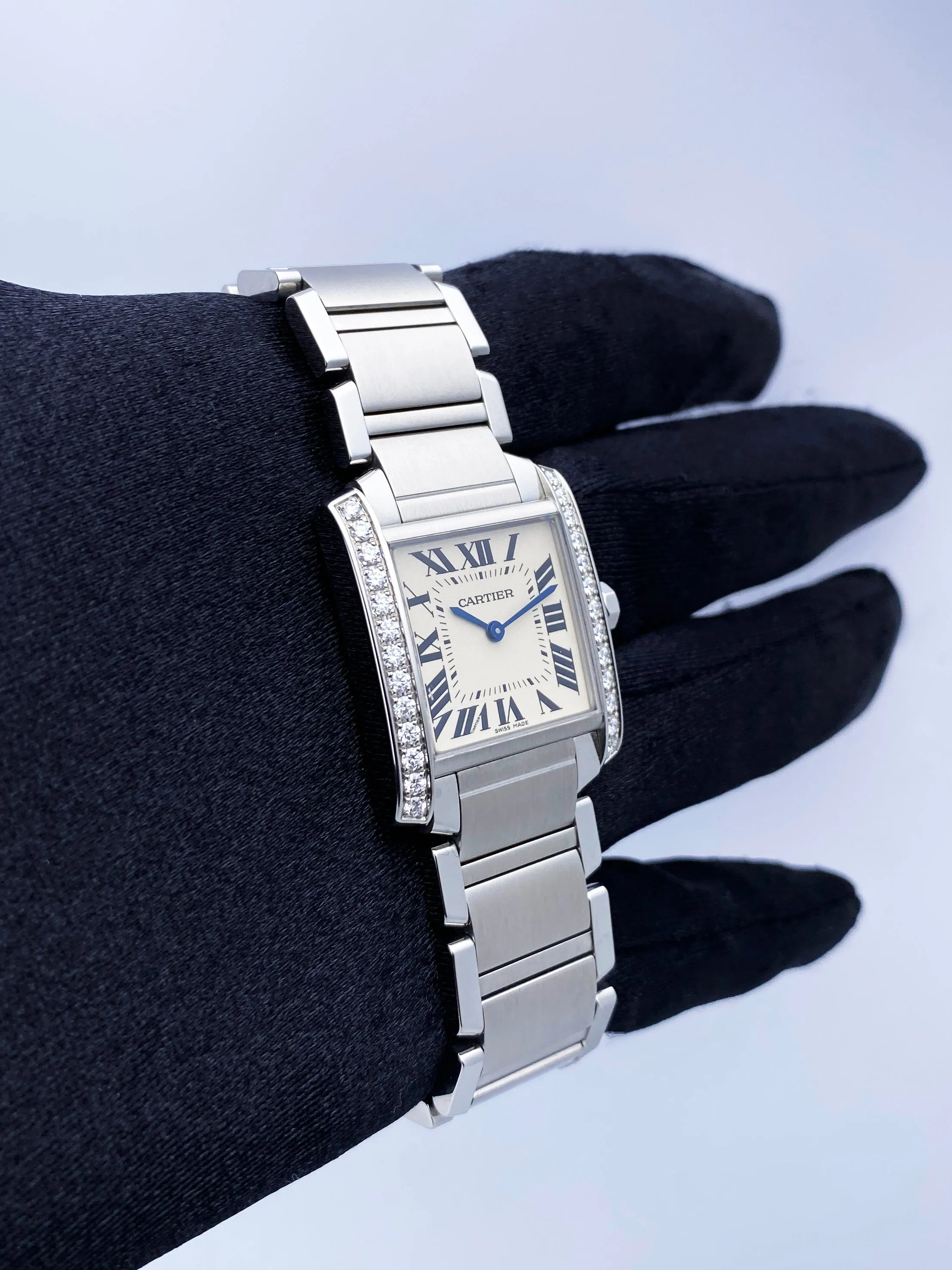 Cartier Tank Francaise W4TA0009 Midsize Ladies Watch Box Papers