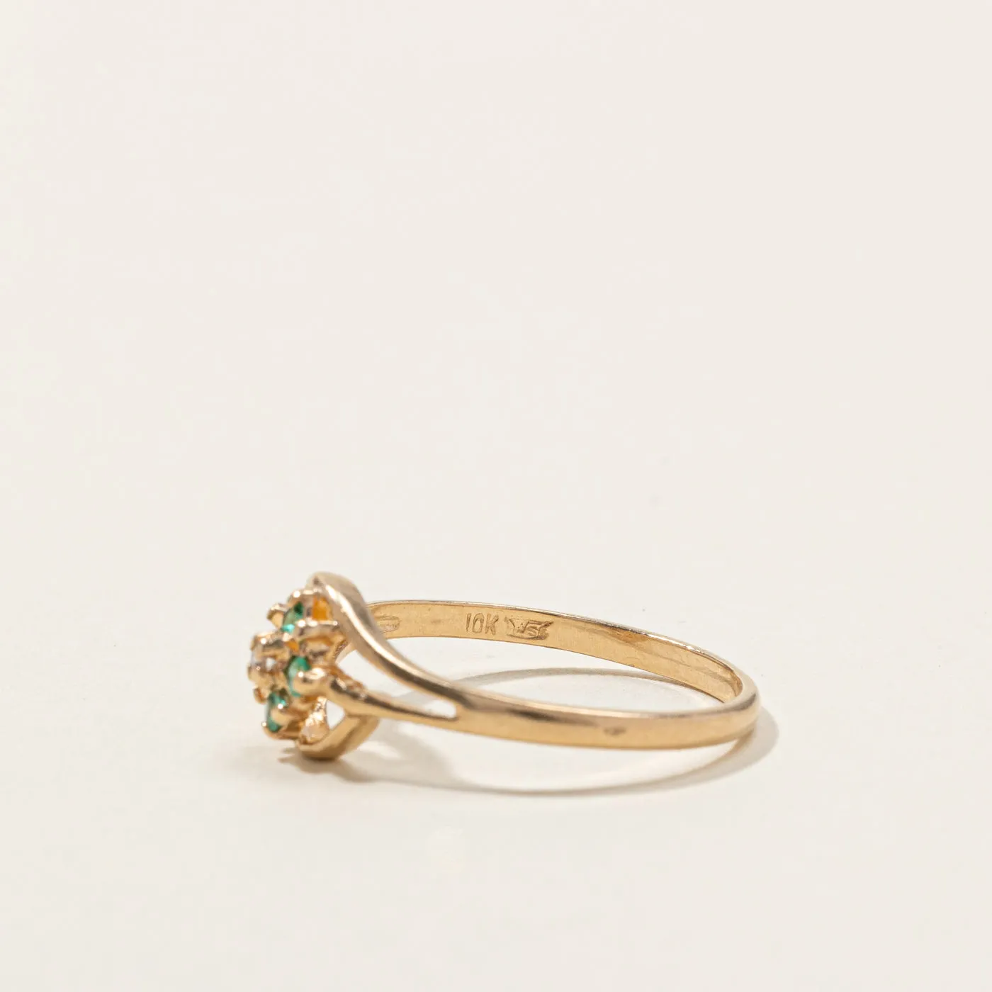 Cluster Emerald & Diamond Ring | 0.08ctw | 0.01ct | SZ 6 |