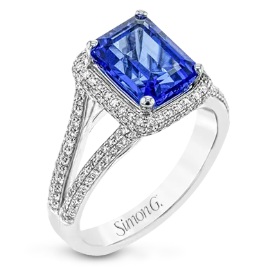 Color Ring in 18k Gold with Diamonds