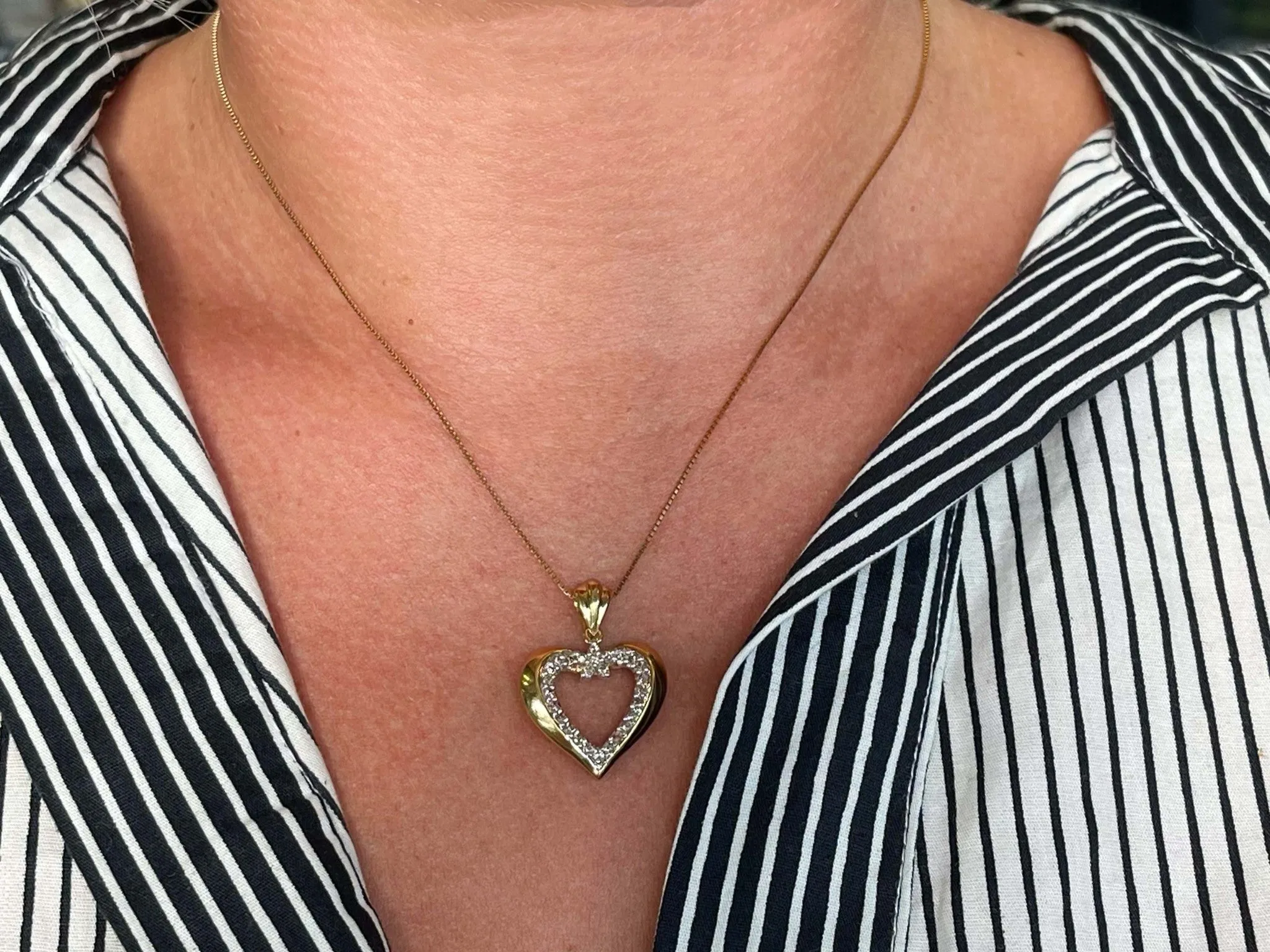 Diamond Heart Necklace 18k Yellow Gold