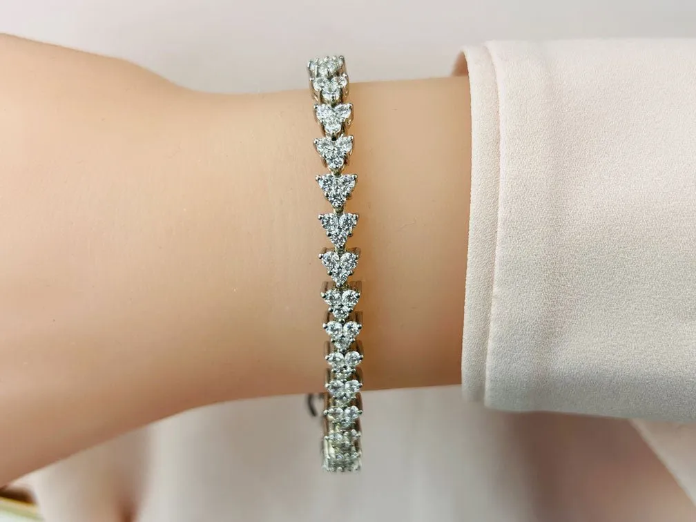 Diamond Pyramid Design Diamond Bracelet with 7.98 ct.(finished) 3.0mm