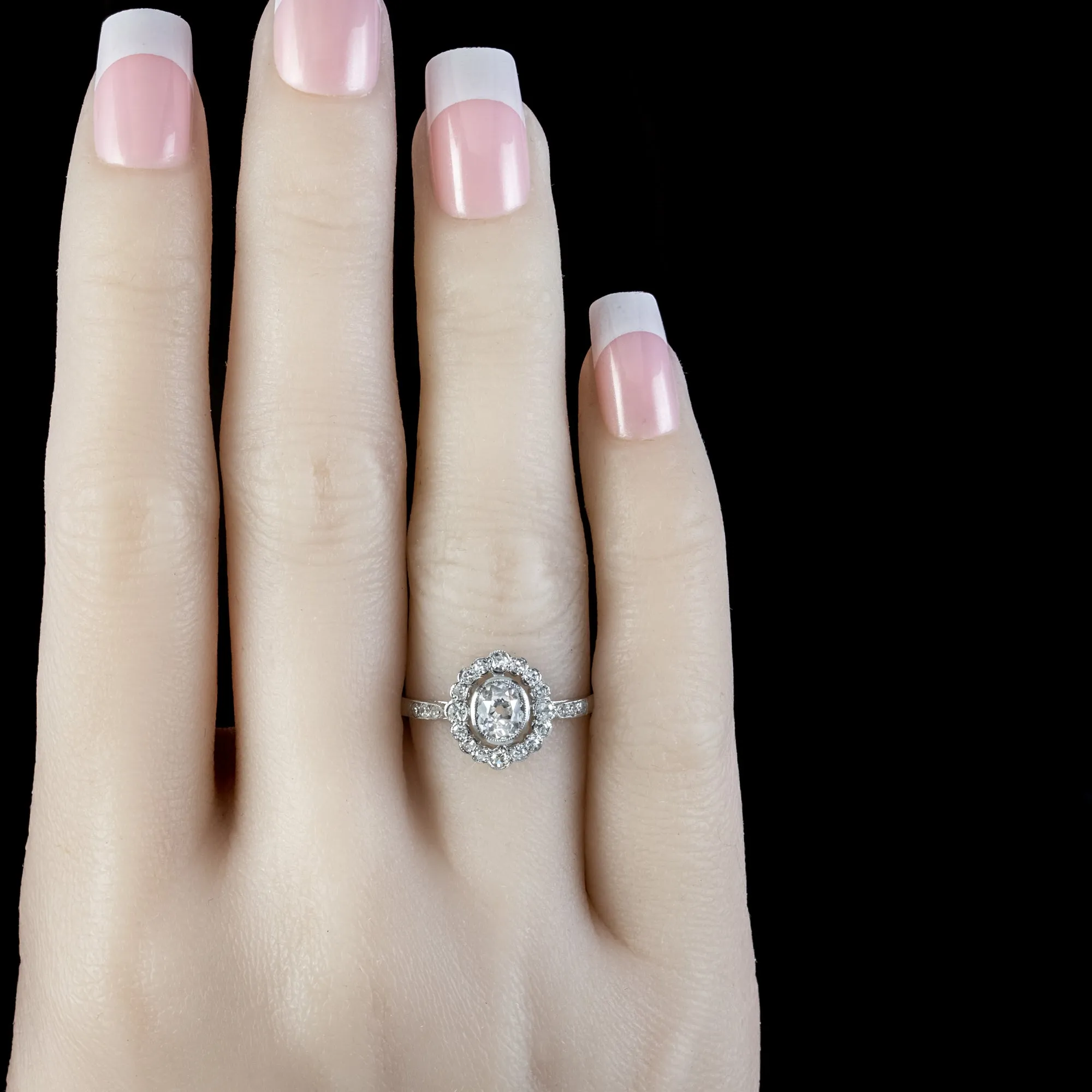 Edwardian Style Diamond Cluster Ring 1.80ct Of Diamond