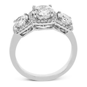 Engagement Ring in 18k Gold with Diamonds