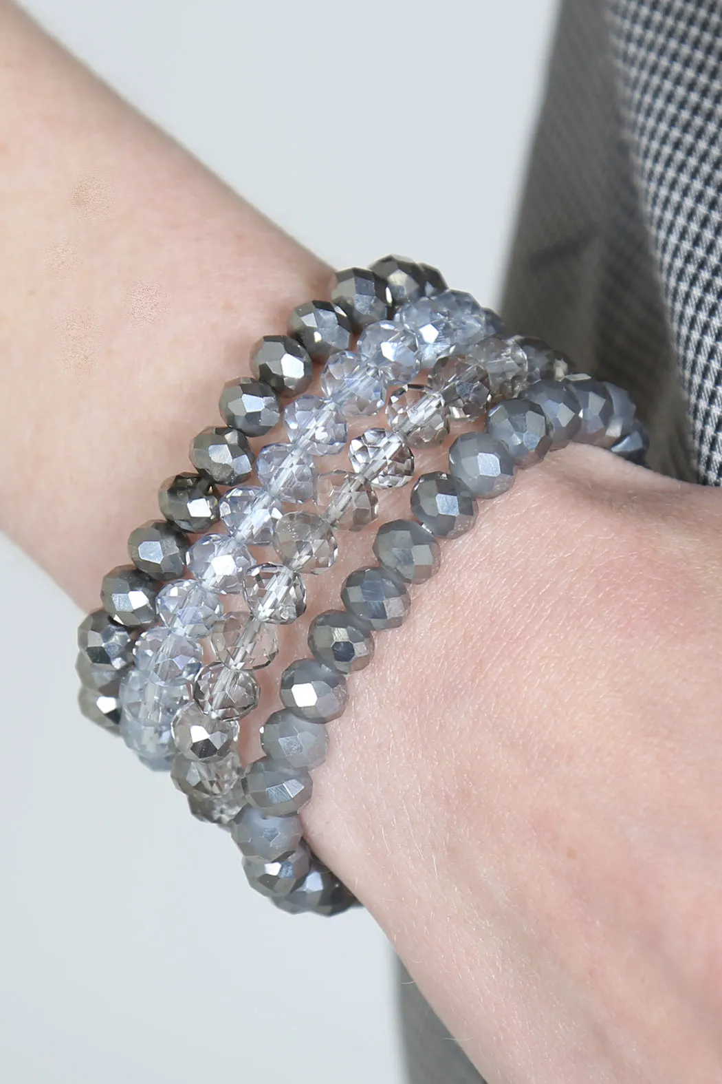 FOUR LINE CRYSTAL BEADS STRETCH BRACELET