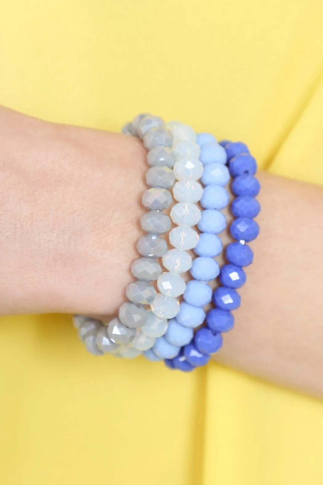 FOUR LINE CRYSTAL BEADS STRETCH BRACELET