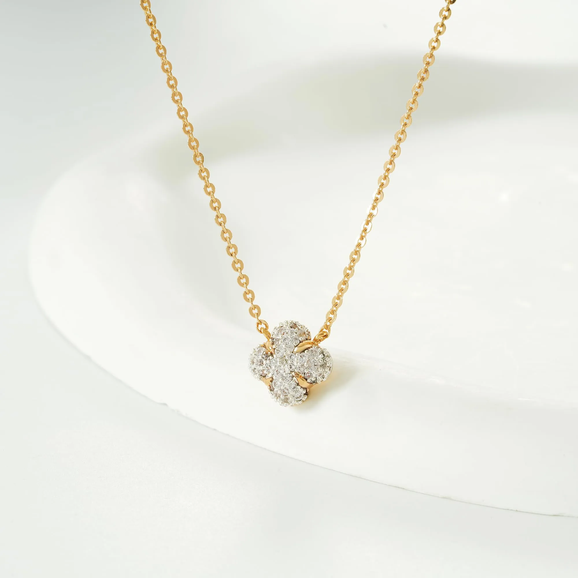 Gold Necklace for Women 14K Gold Plated Simple Chain Clover Pendant Necklace Cute CZ Solitaire Lucky Necklace Dainty Gold Jewelry for Women