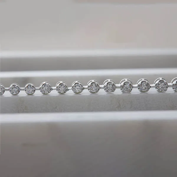 Graduated Diamond Tennis Necklace