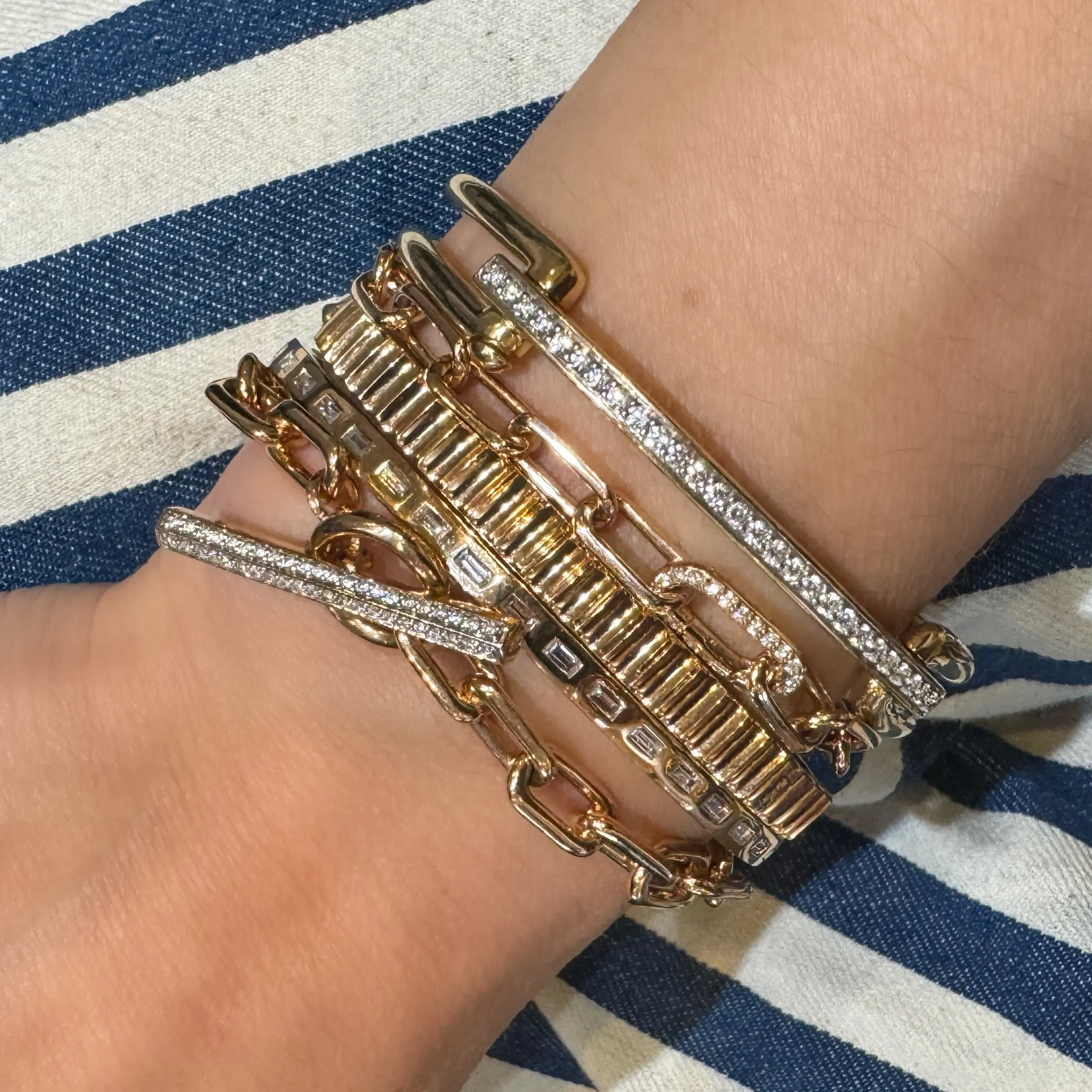 Grant Open Gold Elongated Link Bracelet Cuff with Diamond Bar