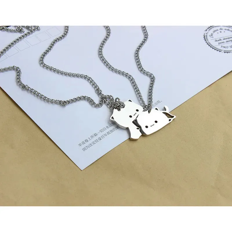 Kawaii Touching Embracing Cat Puzzle Couple Necklace Cute Cartoon Animal Kitten Pendant Necklace Romantic Jewelry Birthday Gifts