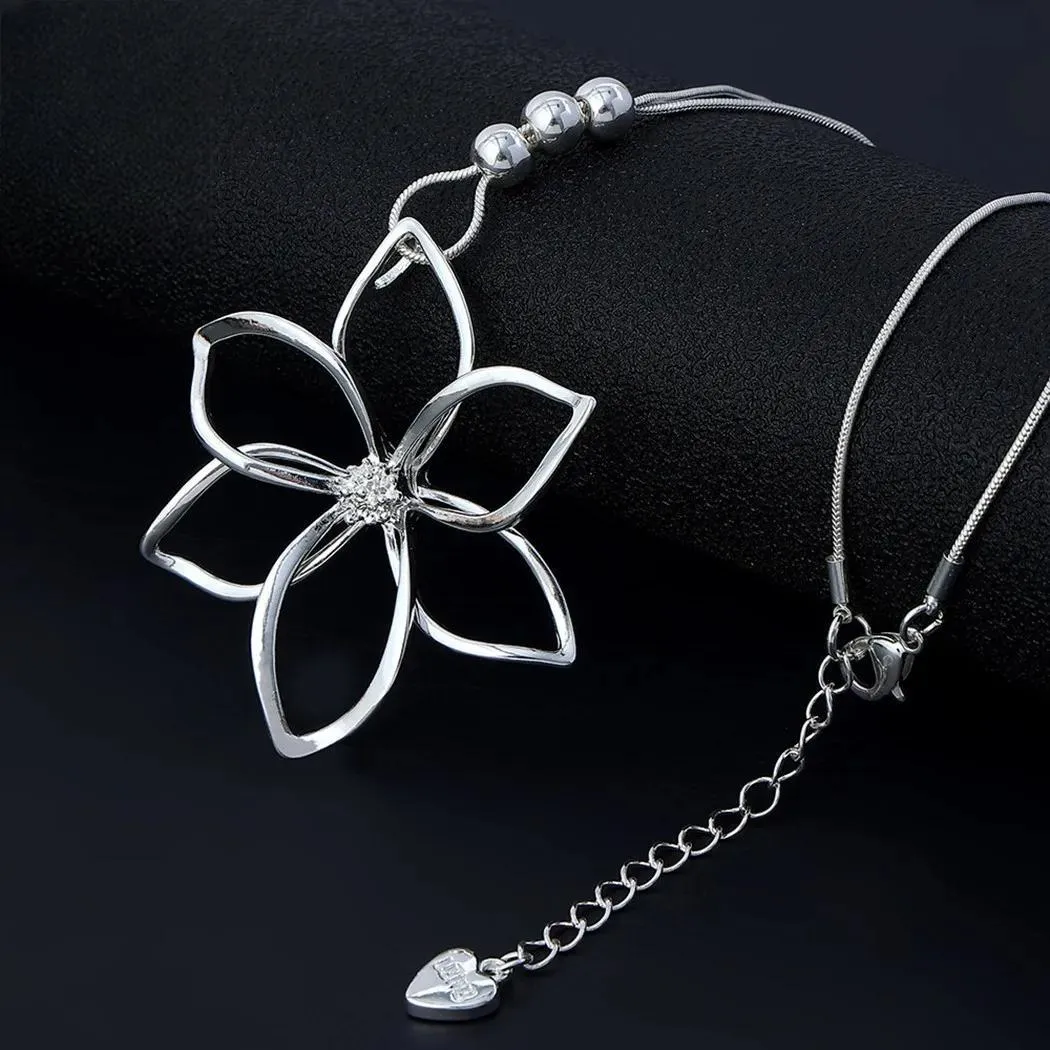Korean Unusual Flower Colar Necklace Fashion Suspension Pendants