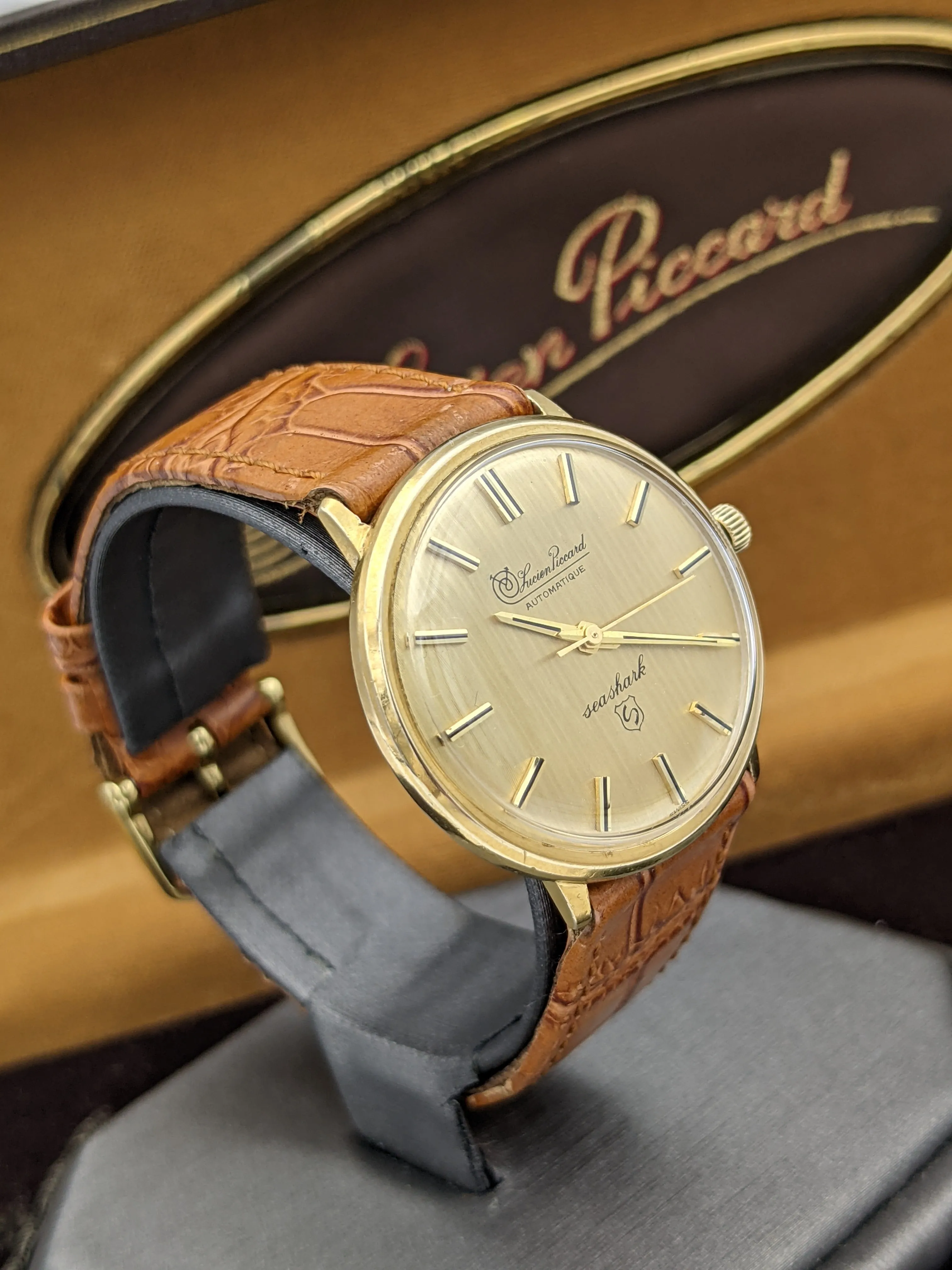 LUCIEN PICCARD Automatique Seashark Swiss Made