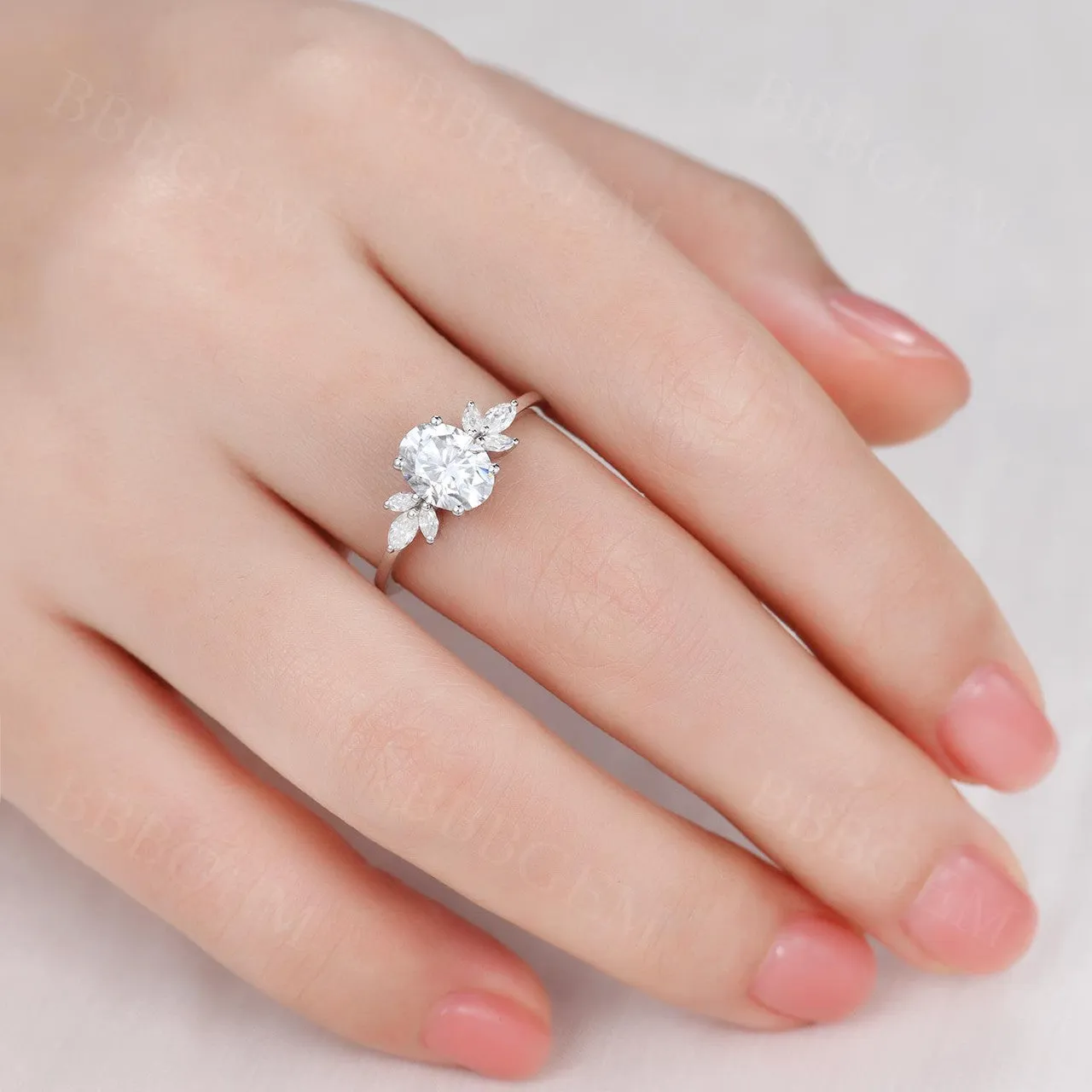 Moissanite Engagement Ring 14K Rose Gold Oval Moissanite Wedding Ring Cluster Promise Ring